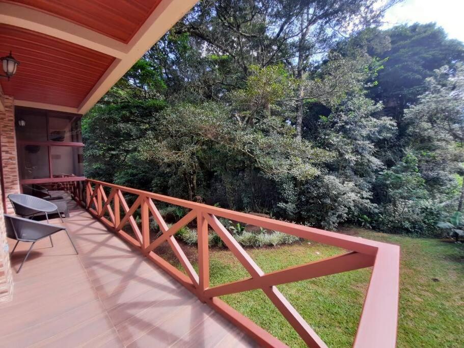 CABAÑAS REFUGIO VERDE MONTEVERDE , SUITE QUETZAL, beautiful and full equipment first floor suite with mountain view balcony