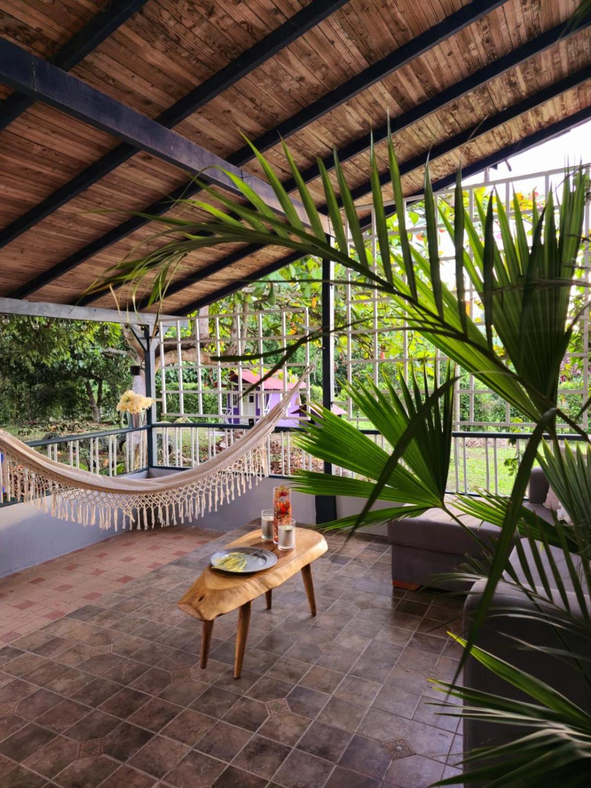 Finca Turistica Completa Tierra Nueva, a 5m del Parque Arrieros y 20m del Parque del Cafe y Panaca conectate con la naturaleza y disfruta de un lugar unico