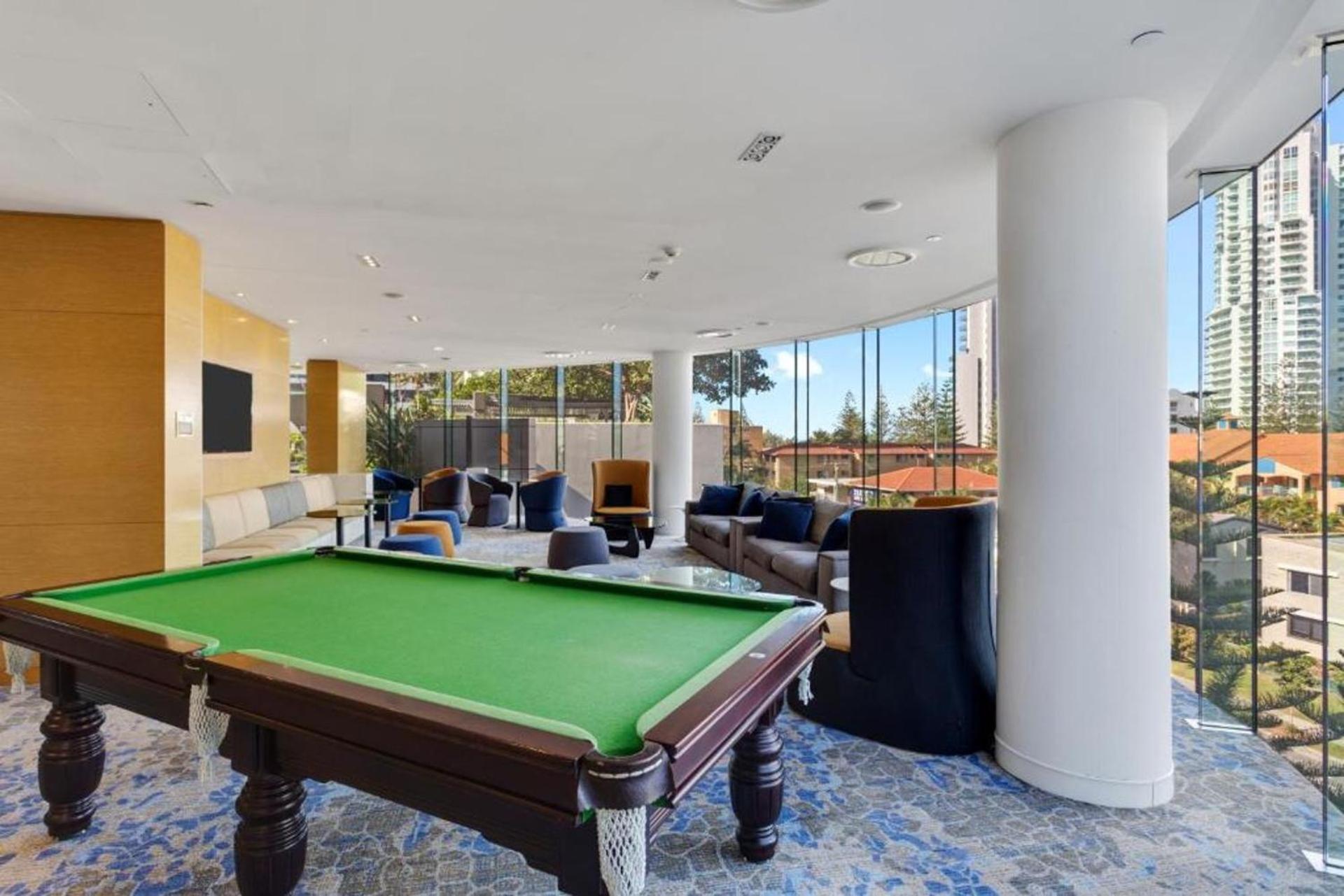 lounge