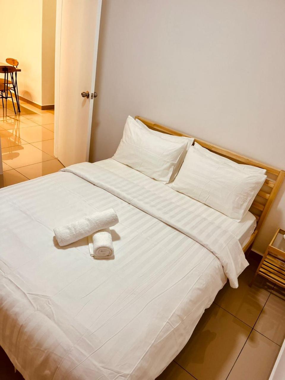 MARI Suites photo 6