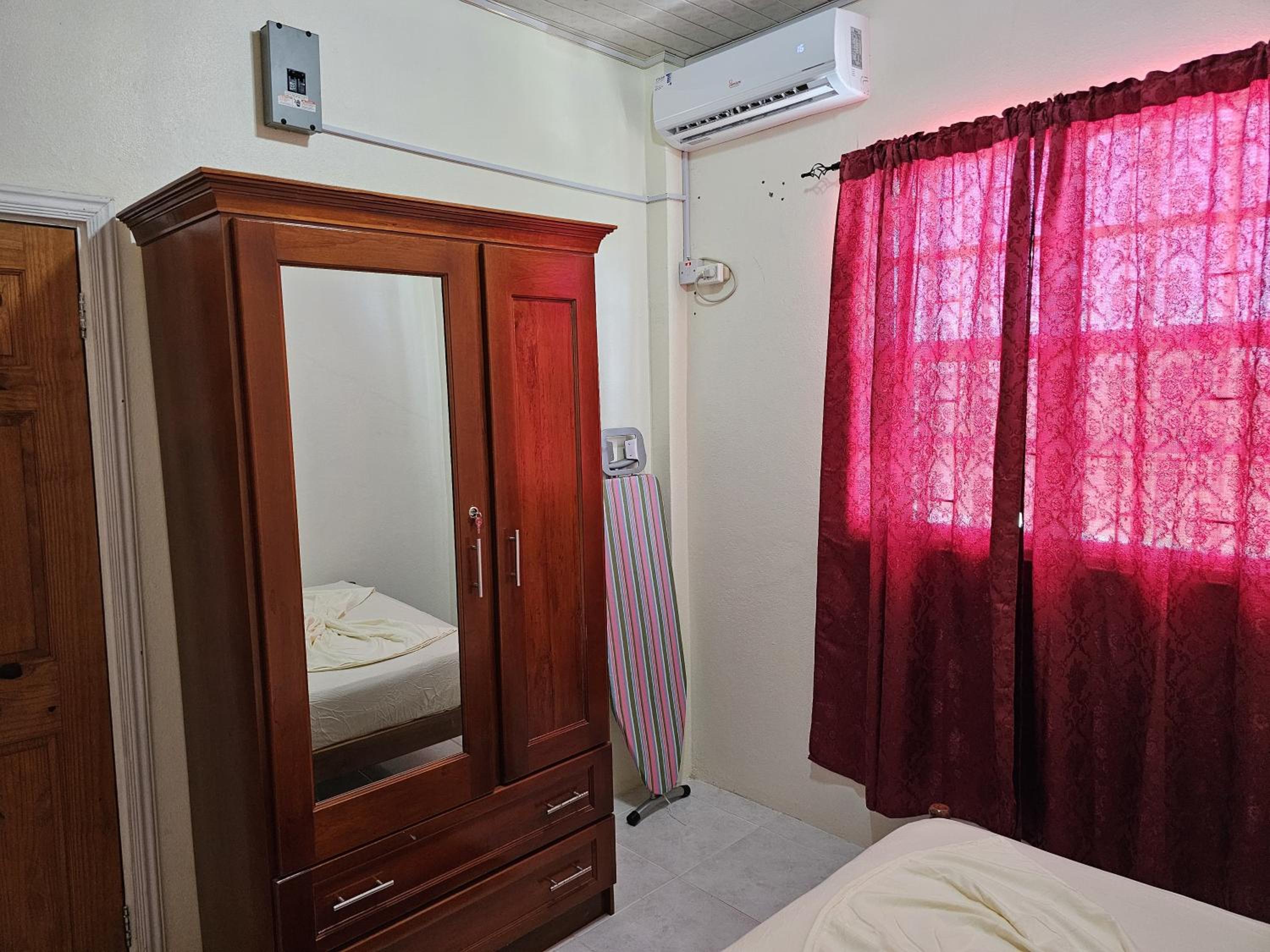 Serene Blue Villa Hide Away view 3