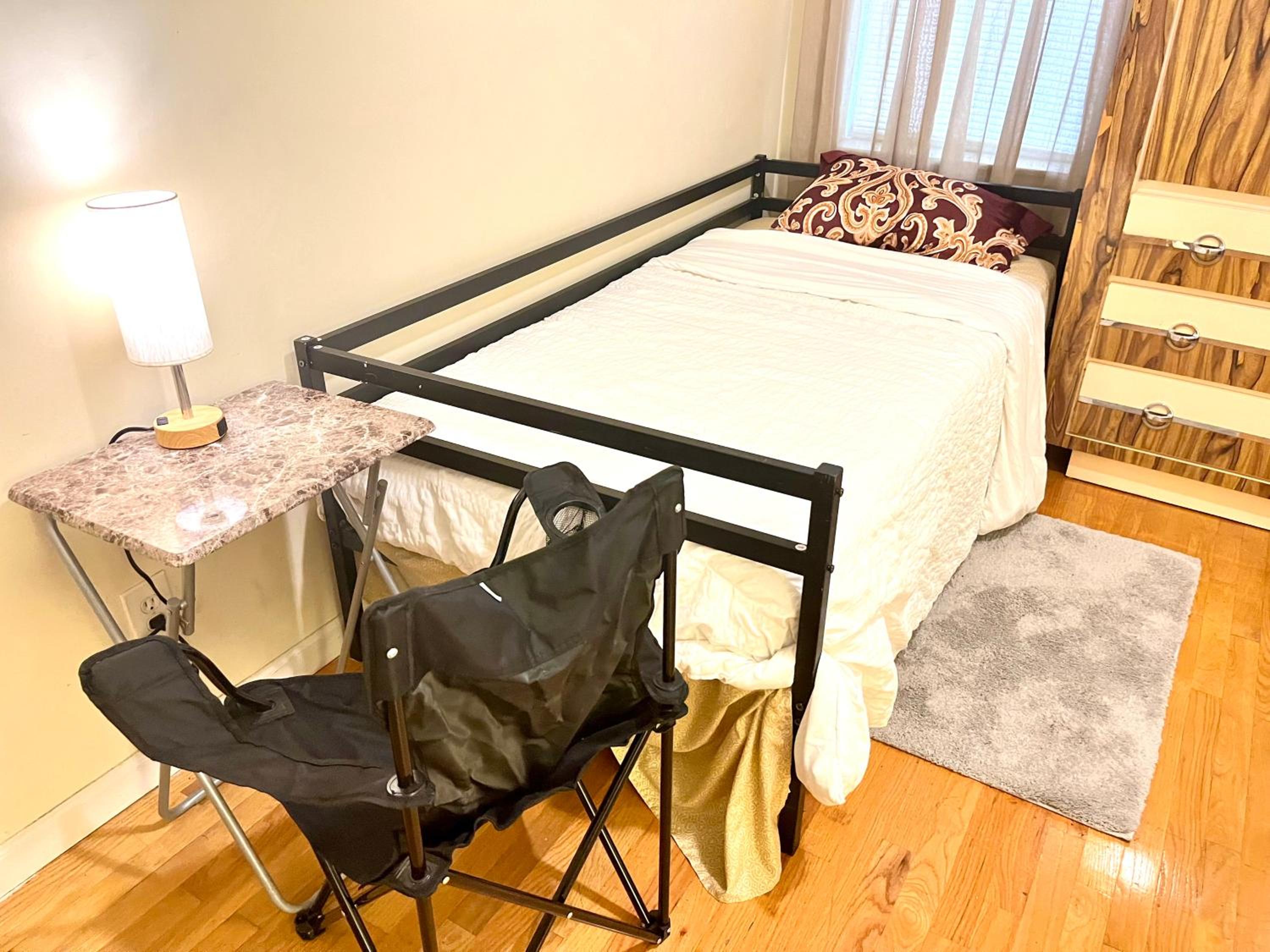 Single Bed Share Room by Month Manhattan