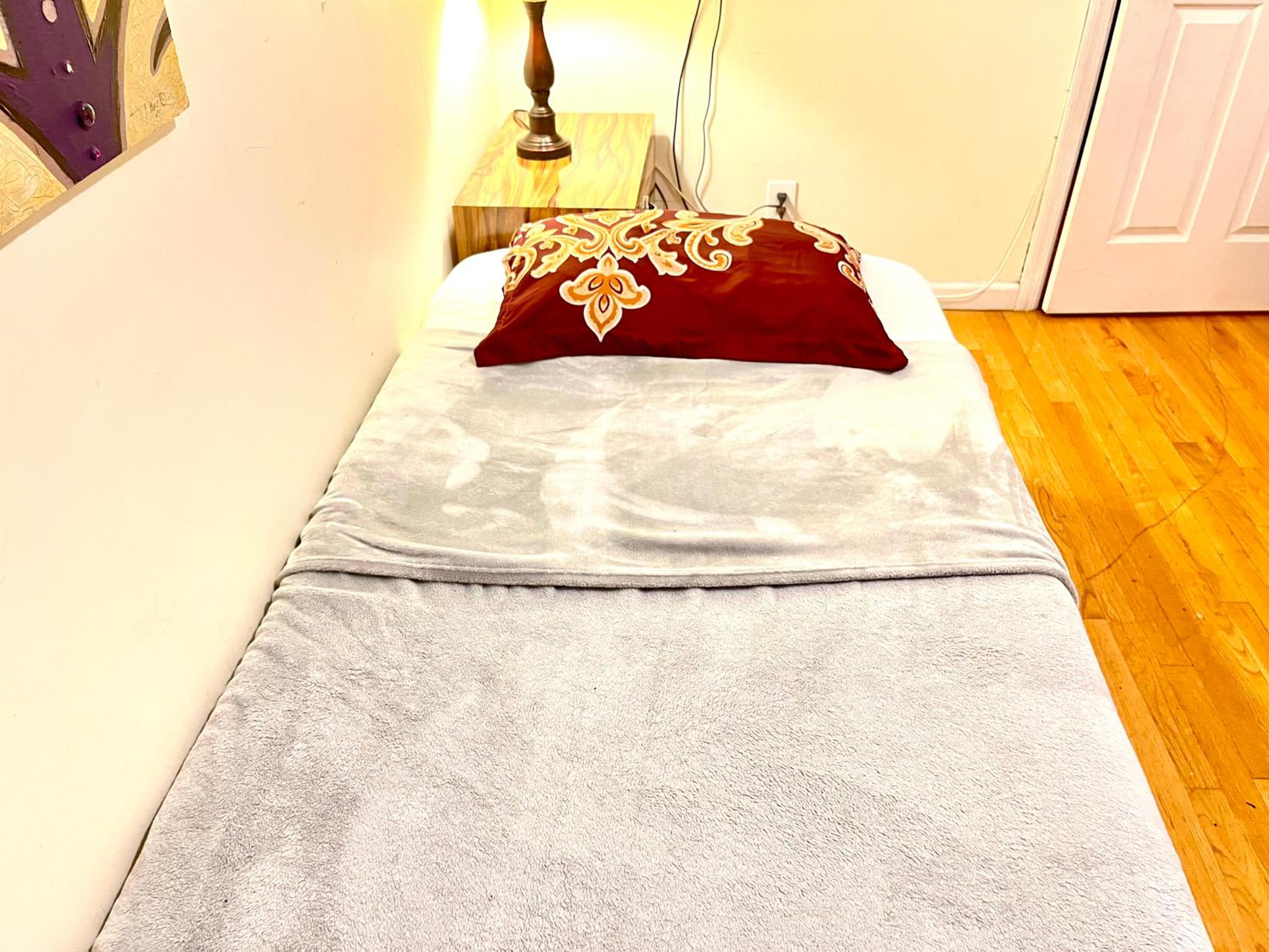 Single Bed Share Room by Month Manhattan