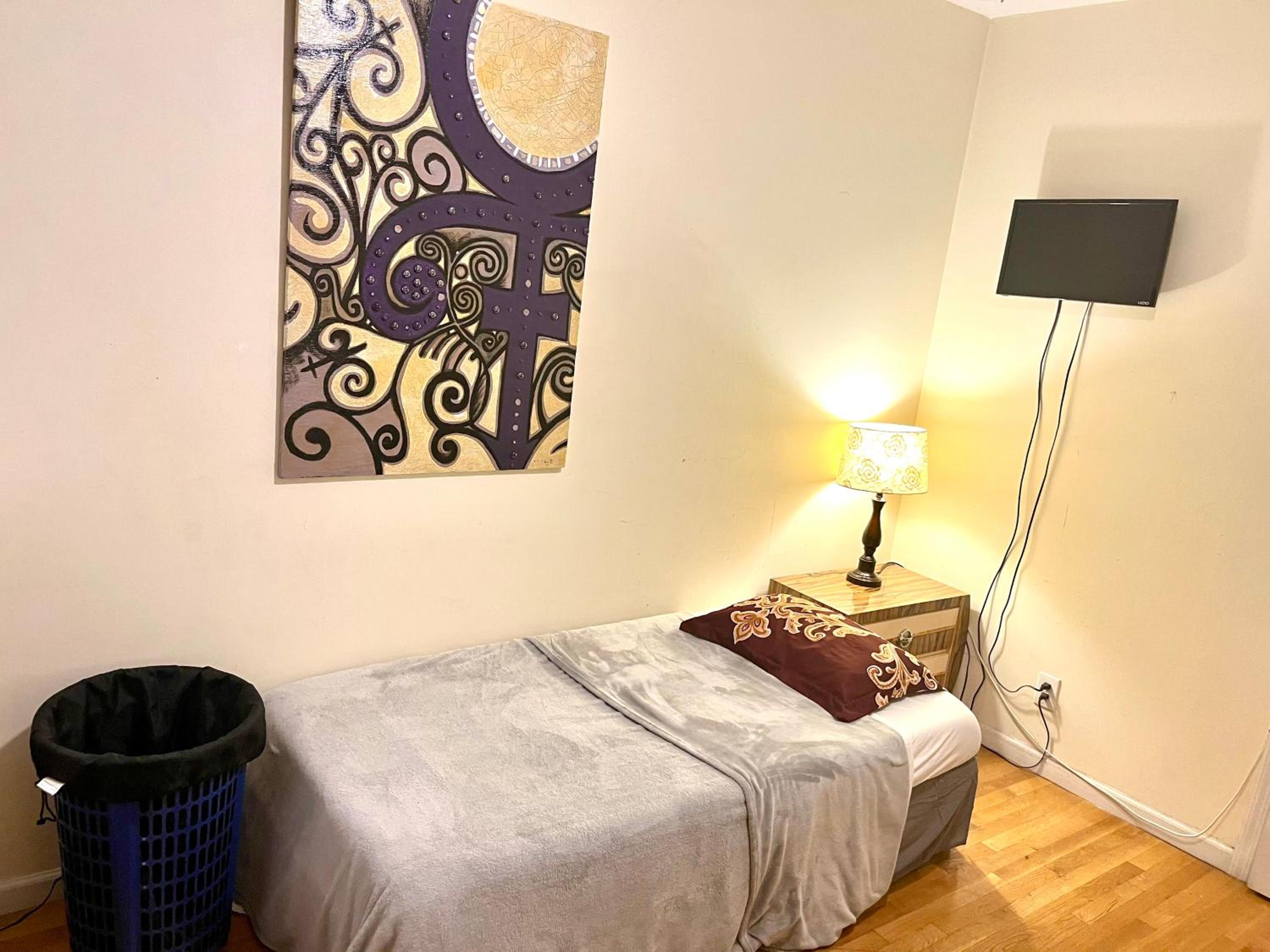 Single Bed Share Room by Month Manhattan