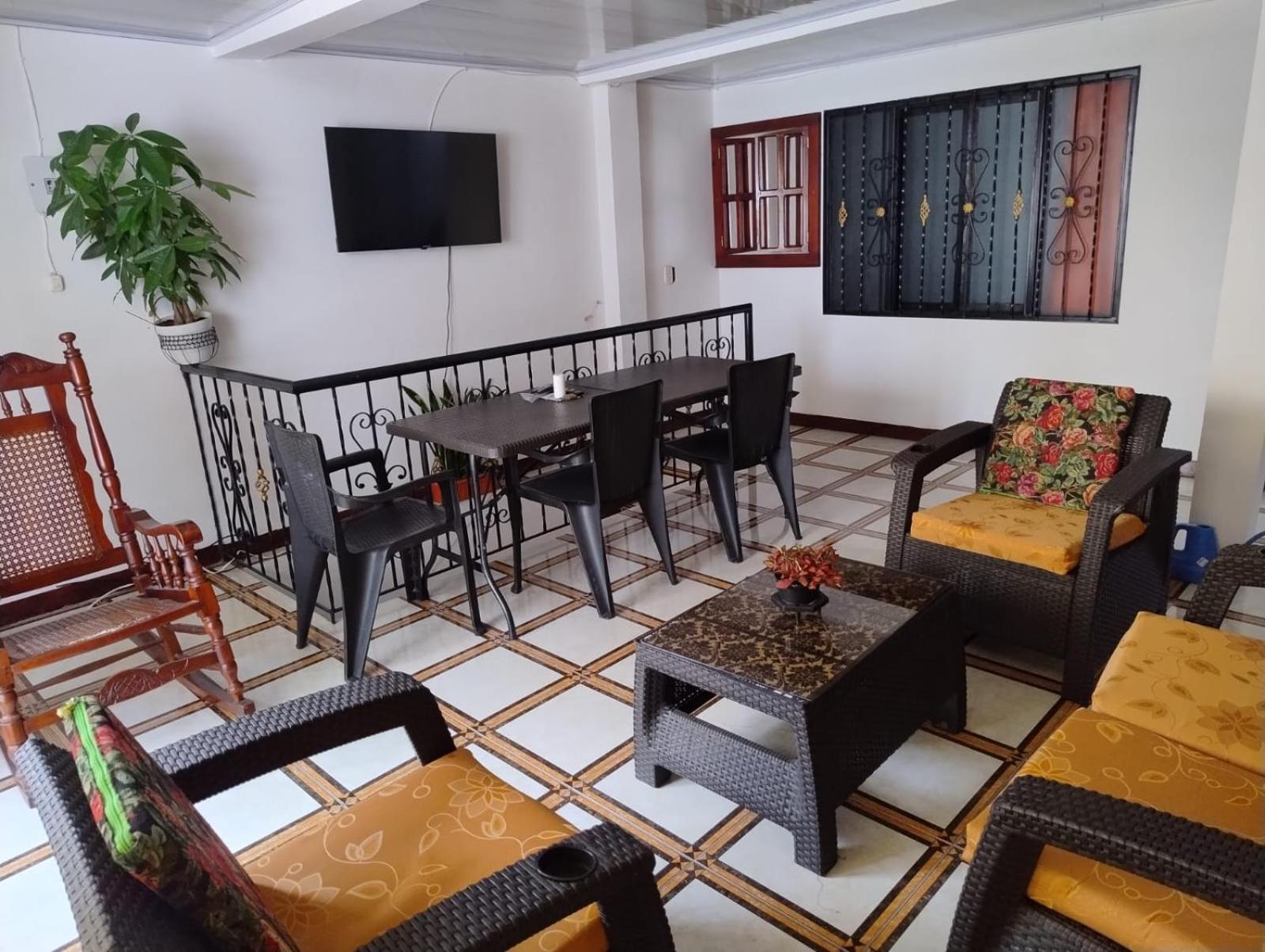 Hostal Tajoan