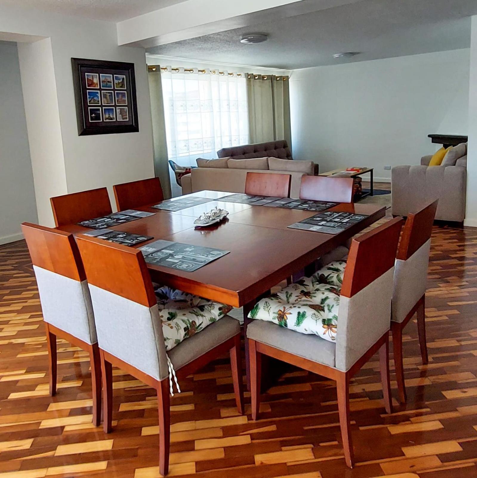 Departamento cerca al Quicentro Norte QUITO