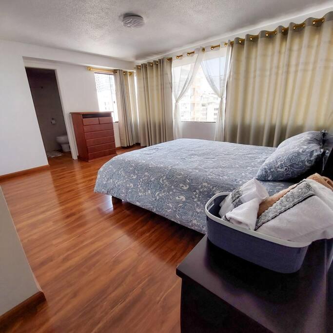 Departamento cerca al Quicentro Norte QUITO