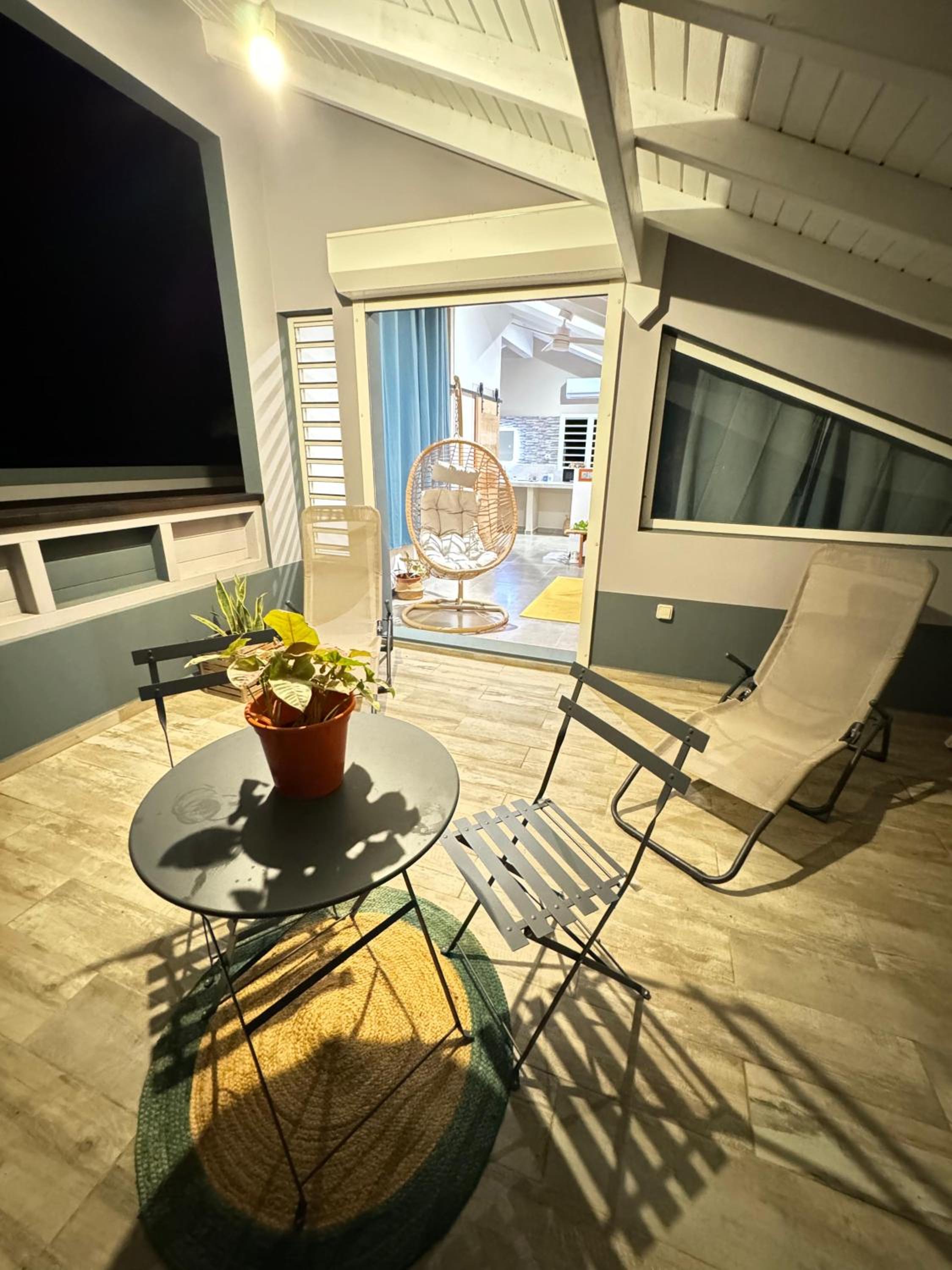 Moonlight room