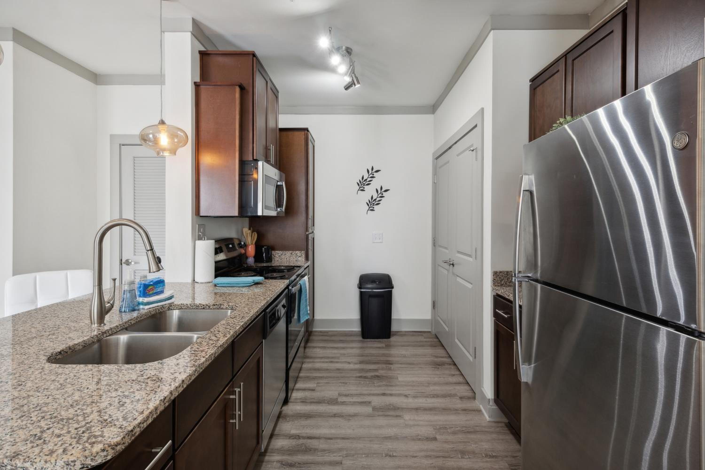 Overlook 7207 I Modern and Spacious 2Bd Apt