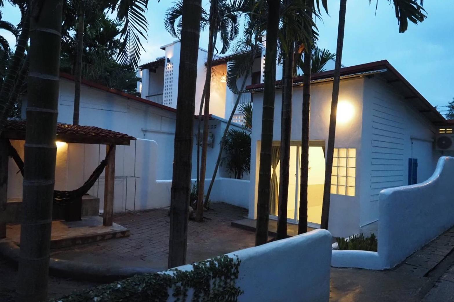 Canary Guesthouse