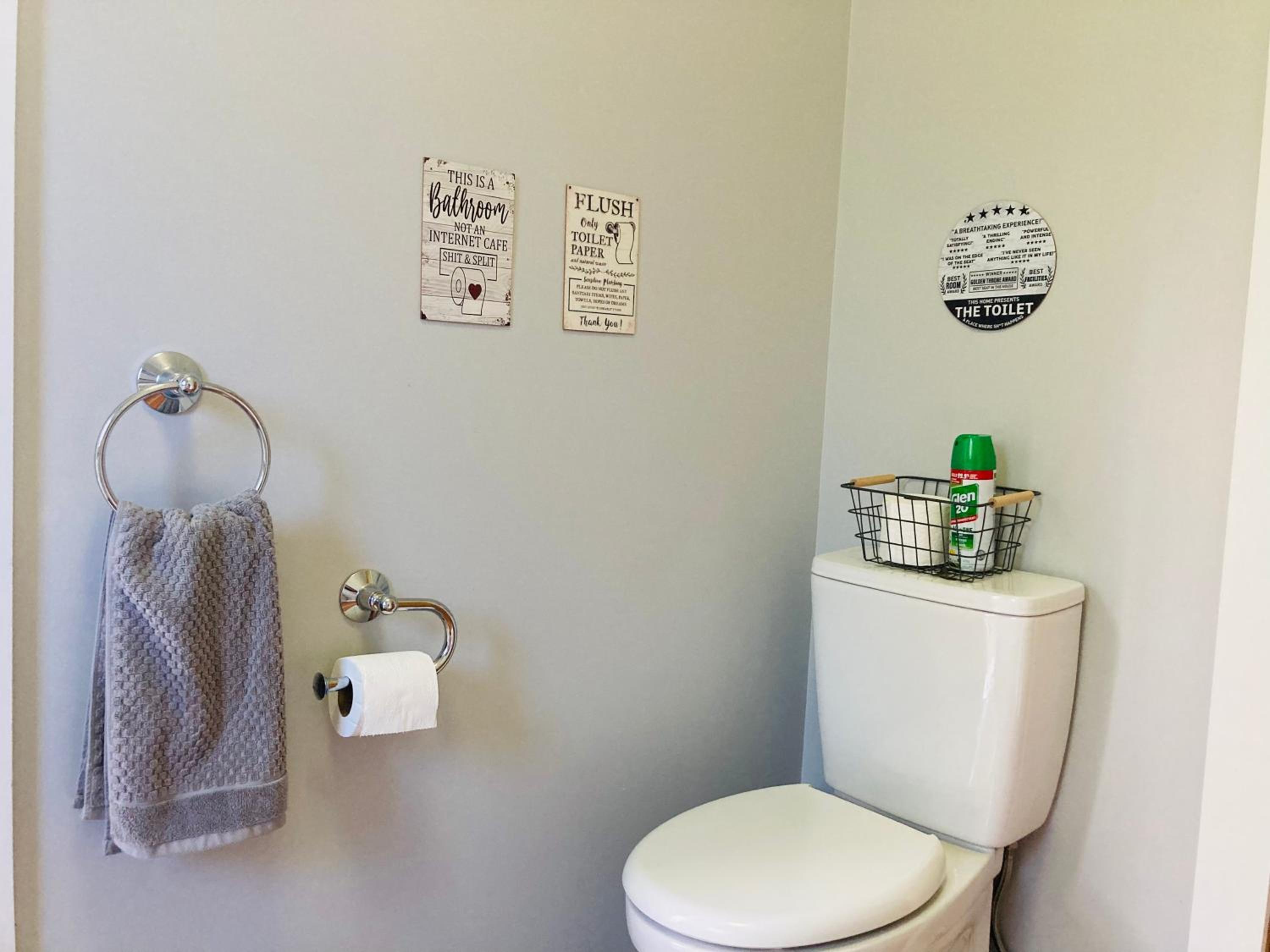 Spacious and Sunny Master Bedroom with shared bathrooms view 5
