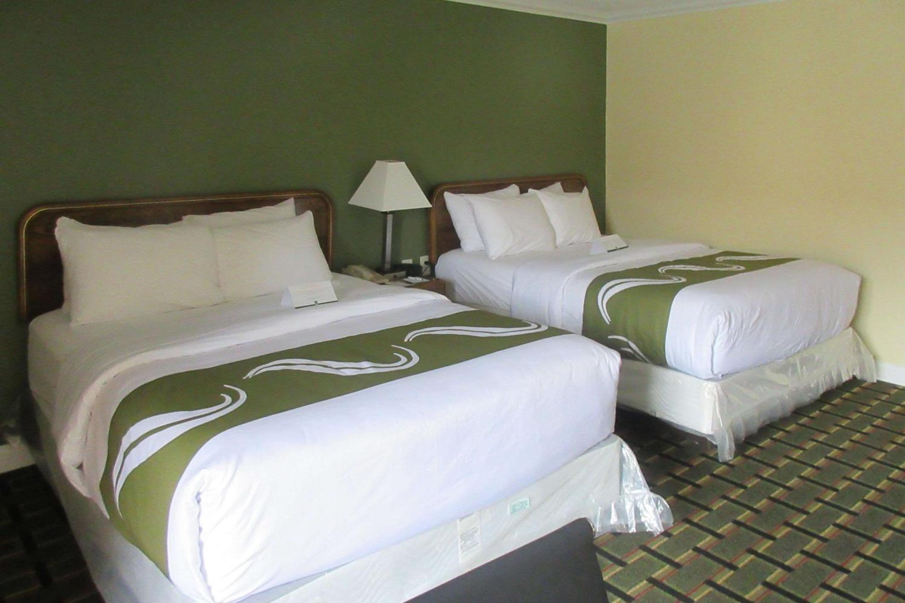 Quality Inn Harrodsburg view 3