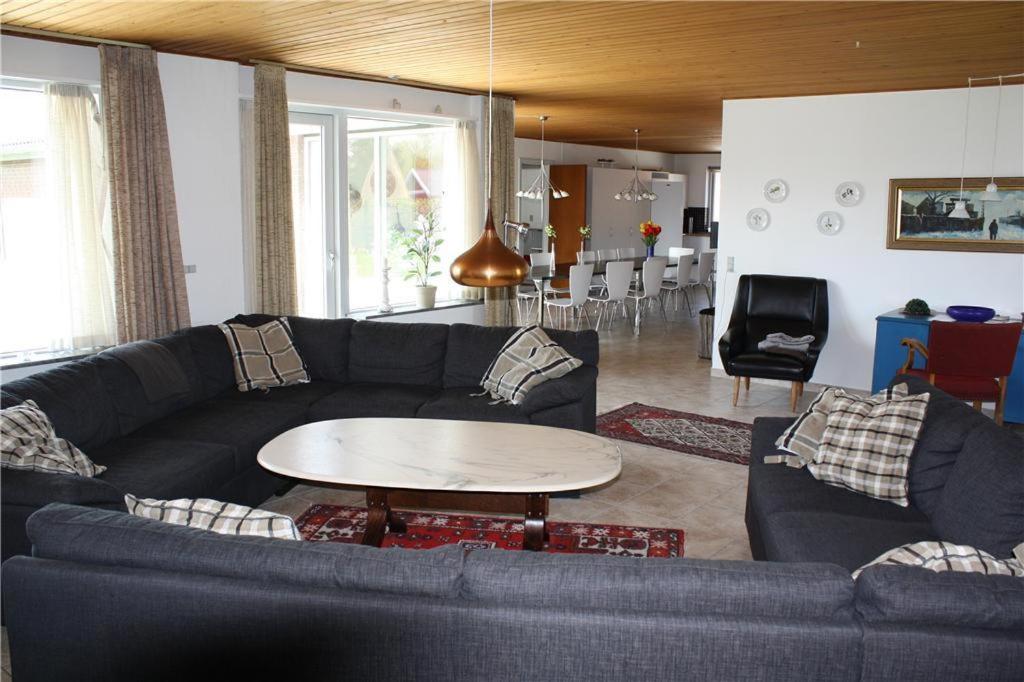 Awesome Home In Glesborg With 6 Bedrooms And Sauna view 3