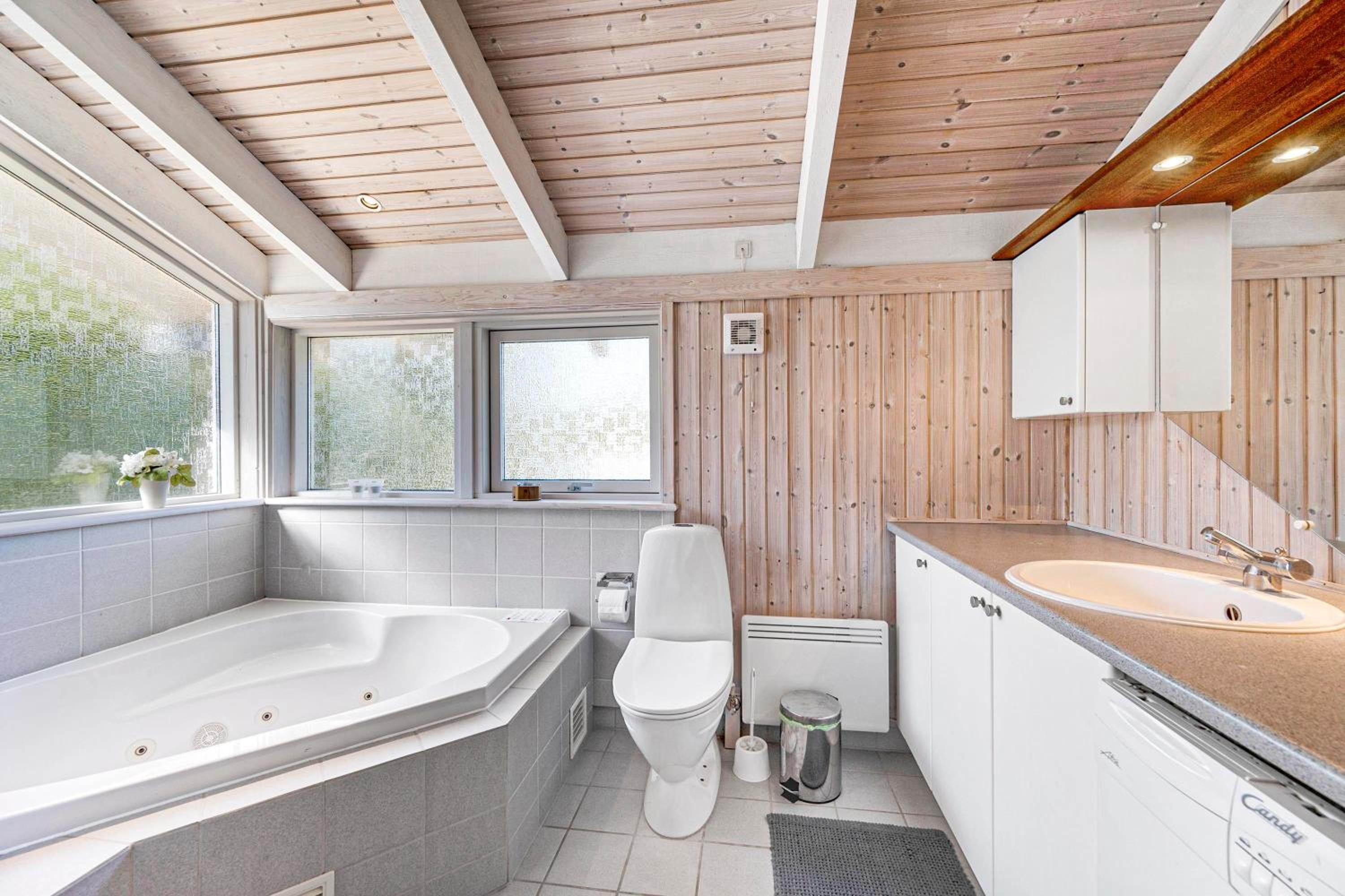 Stunning Home In Ebeltoft With 3 Bedrooms And Internet view 5