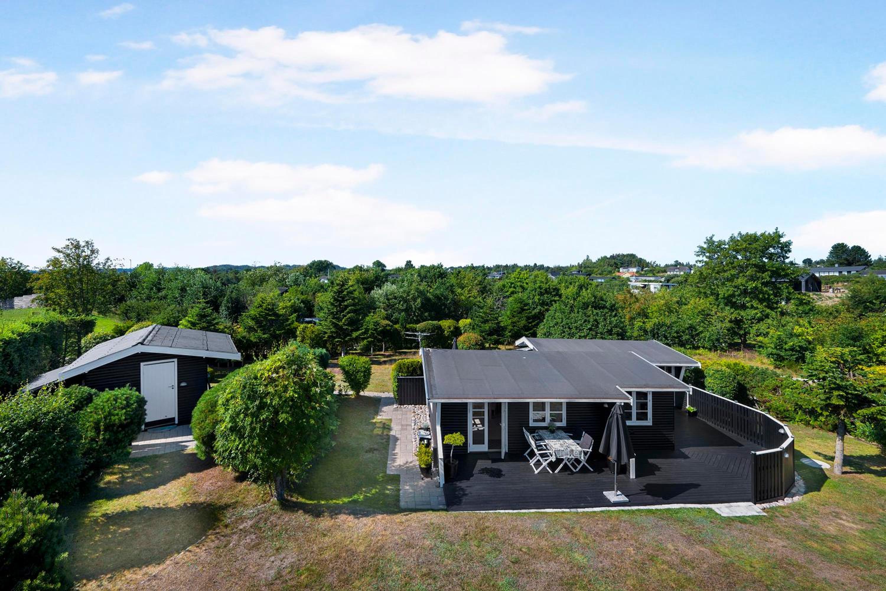 Charming And Well-Kept Holiday Home With Sea Glimpse Near Ebeltoft