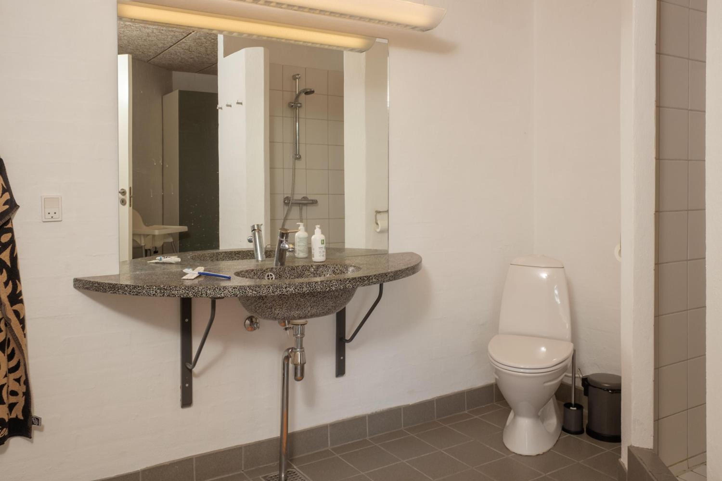 Beautiful Home In Ebeltoft With 3 Bedrooms, Sauna And Internet view 5