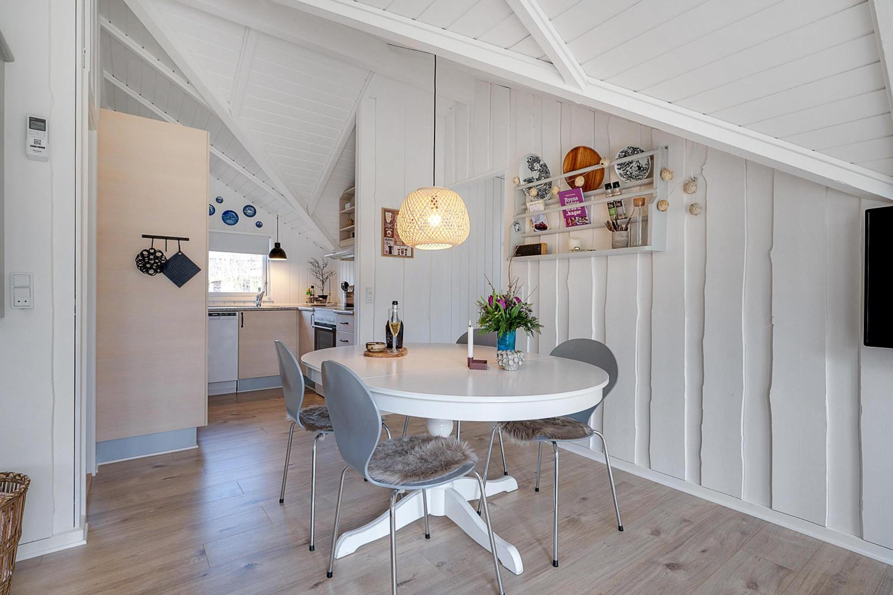 Bright Renovated Holiday Home Within Easy Reach Of The Beach And Ebeltofts Old Town