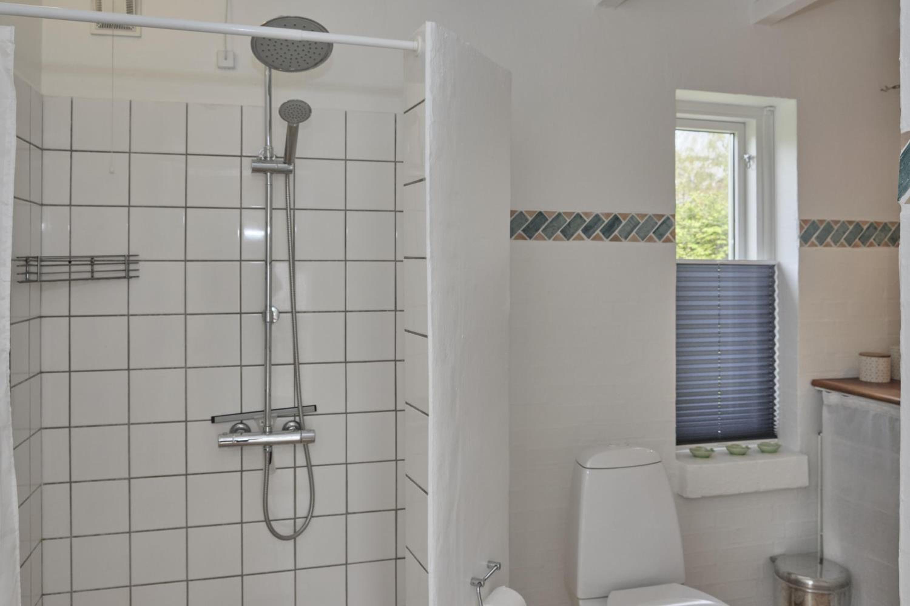 Well-Maintained House On Large Plot Only 250 Meters From Child-Friendly Sandy Beach