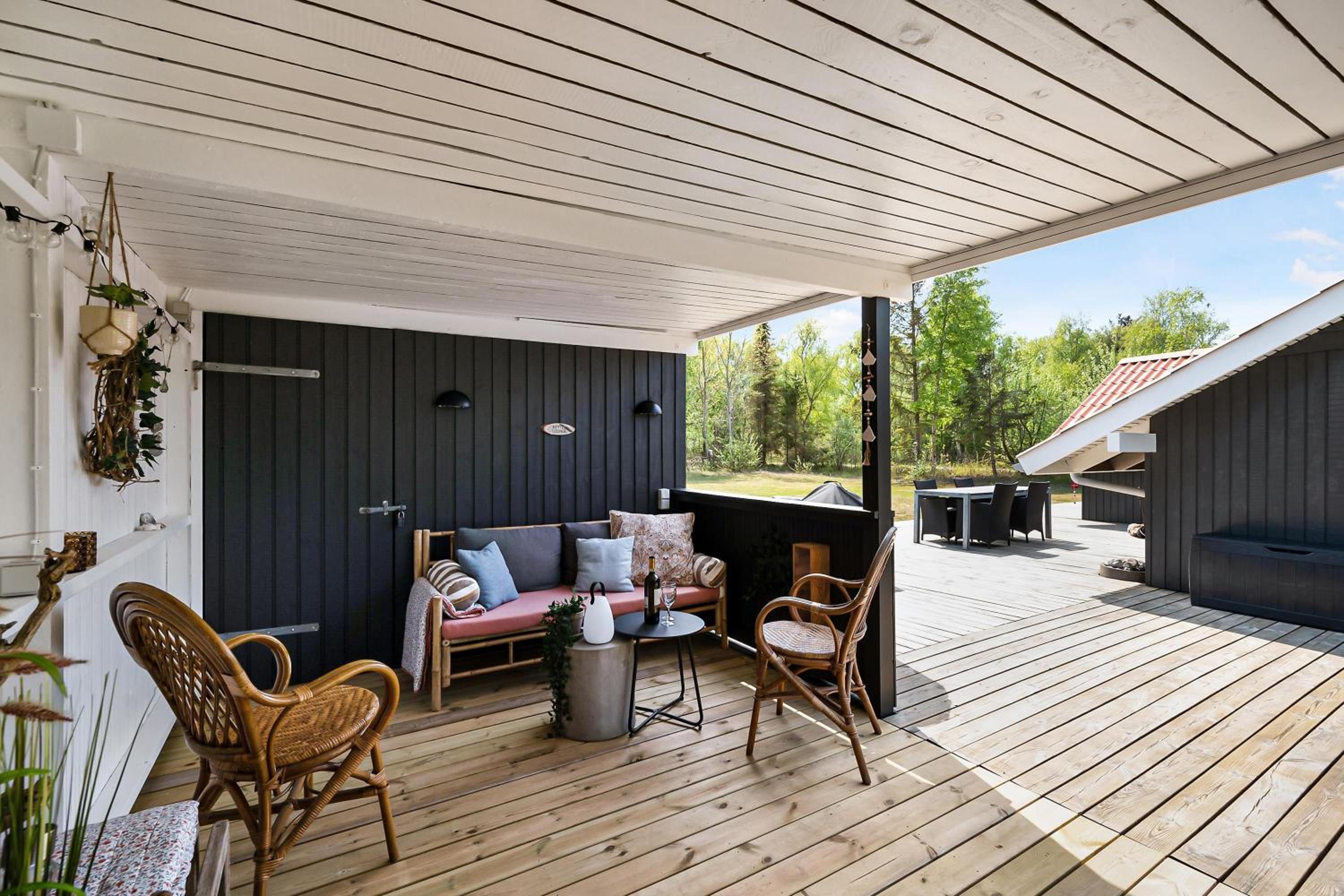 Bright Renovated Holiday Home Within Easy Reach Of The Beach And Ebeltofts Old Town