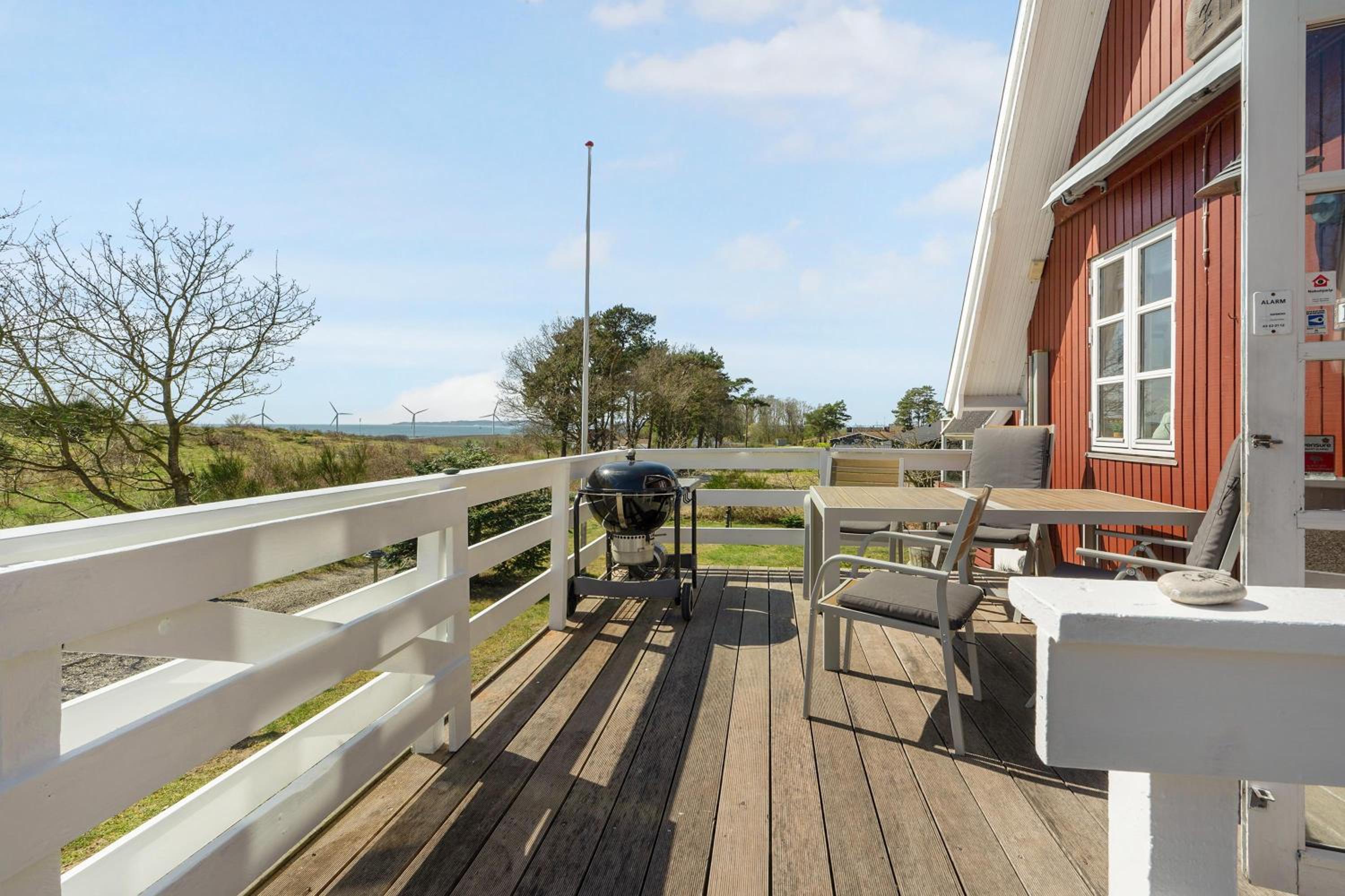 Rent A Charming And Well-Maintained Holiday Home With A Beautiful Sea View In Ebeltoft