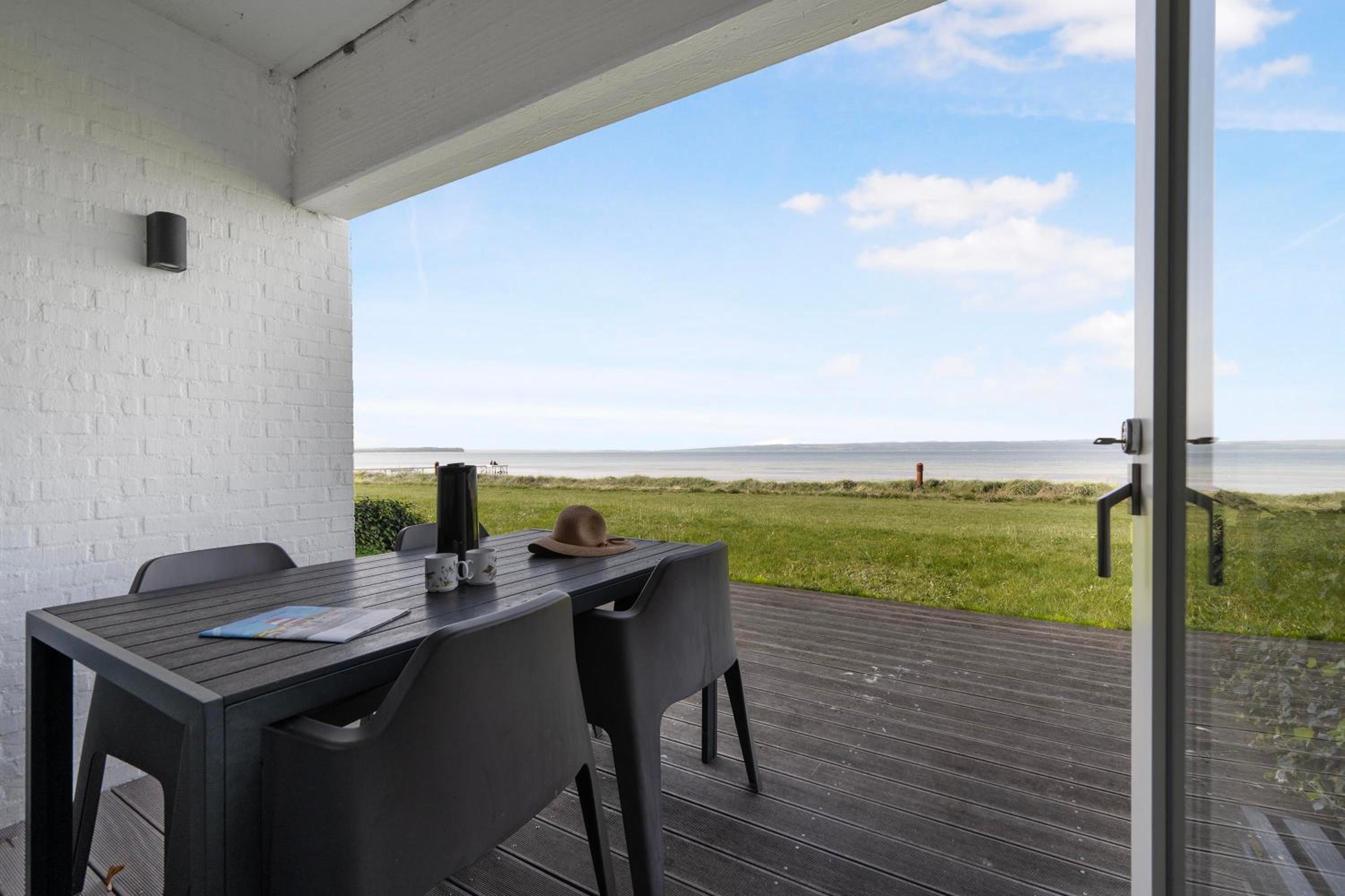 Bright And Inviting Holiday Apartment By Hotel Ebeltoft Strand In First Row With Full Views Of Ebeltoft Bay