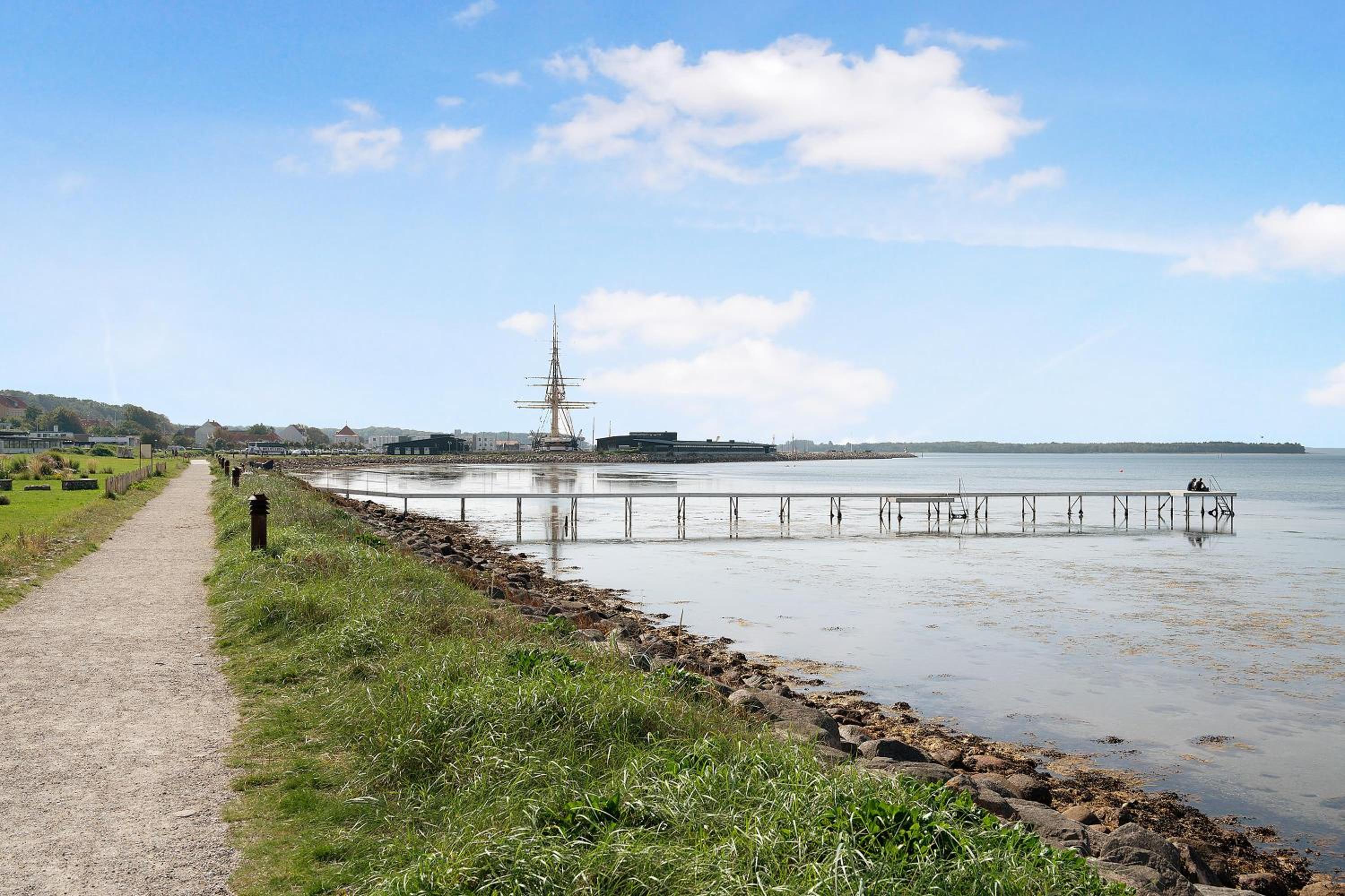 Bright And Inviting Holiday Apartment By Hotel Ebeltoft Strand In First Row With Full Views Of Ebeltoft Bay