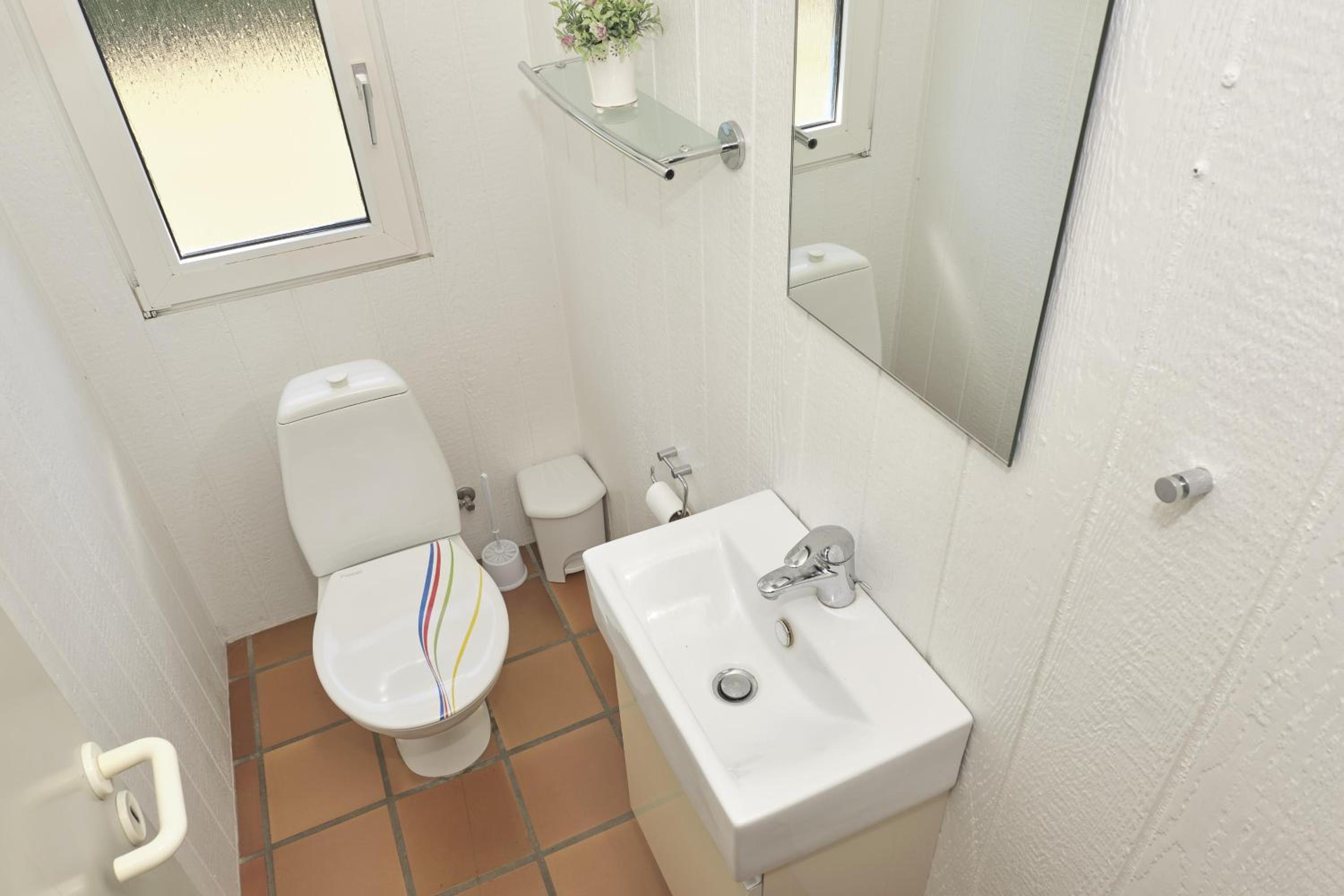 Beautiful Home In Knebel With 4 Bedrooms, Sauna And Wifi view 3