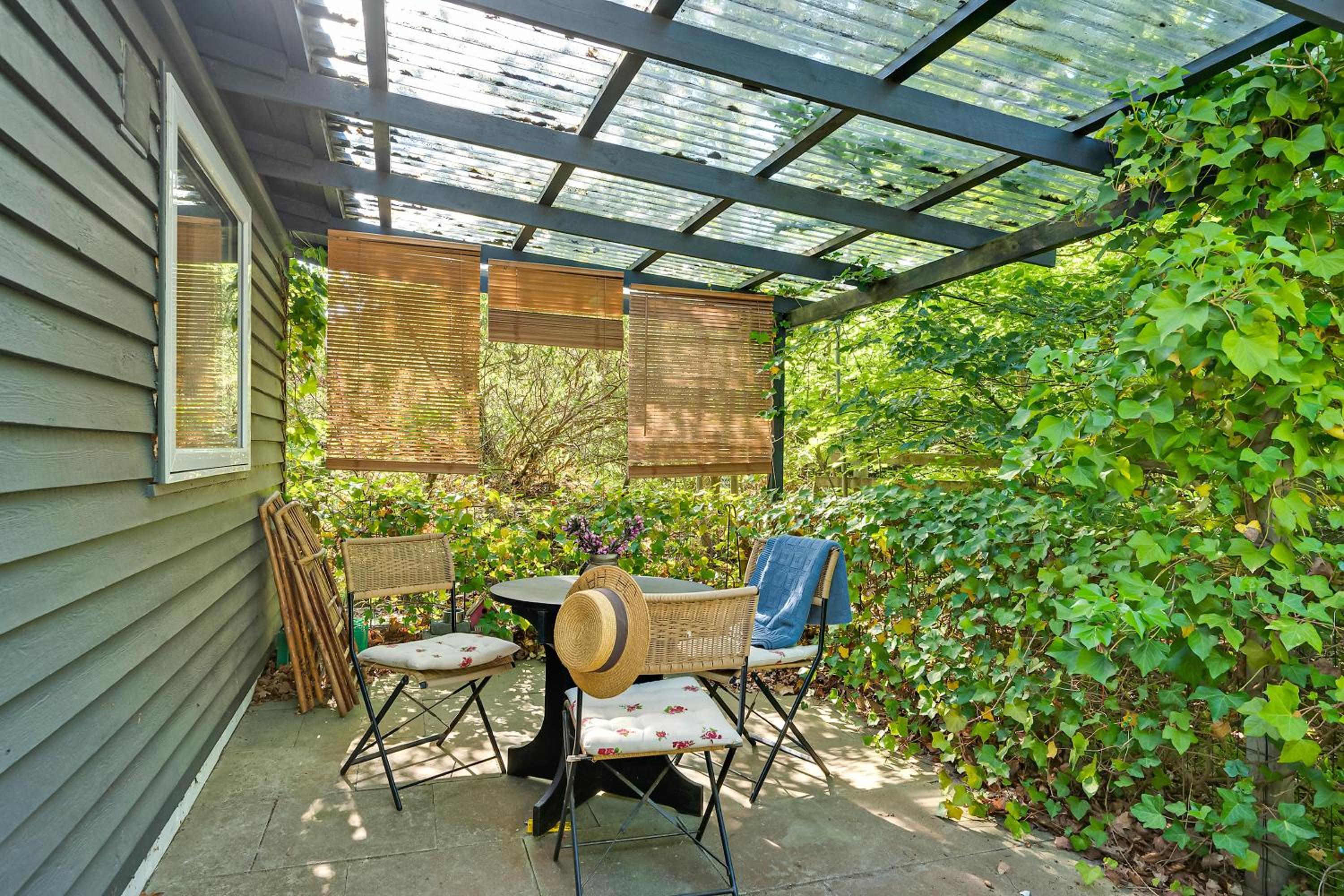 Authentic Holiday Cottage Near Fjellerup Beach