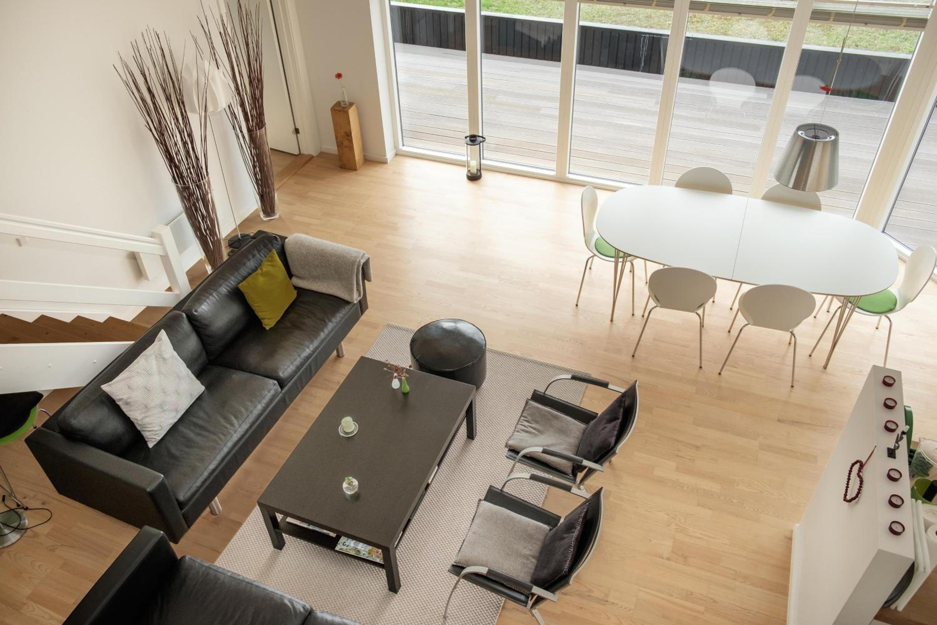 Nice Home In Ebeltoft With 5 Bedrooms And Internet view 3