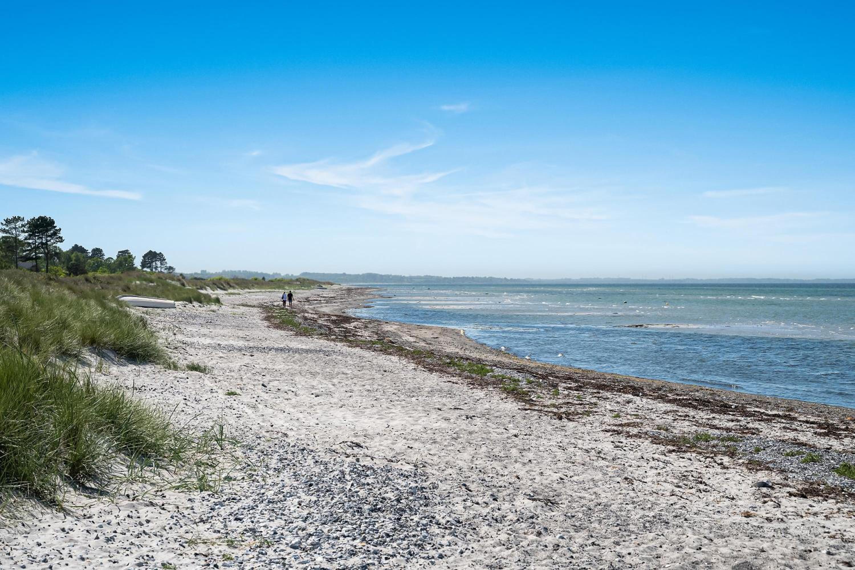 Authentic Holiday Cottage Near Fjellerup Beach