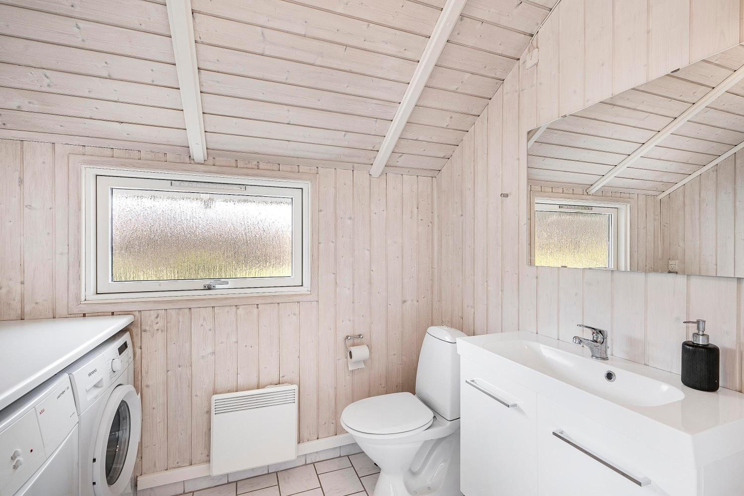 Spacious And Well-Kept Holiday Home With Spa And Sauna Near Øer Beach view 5