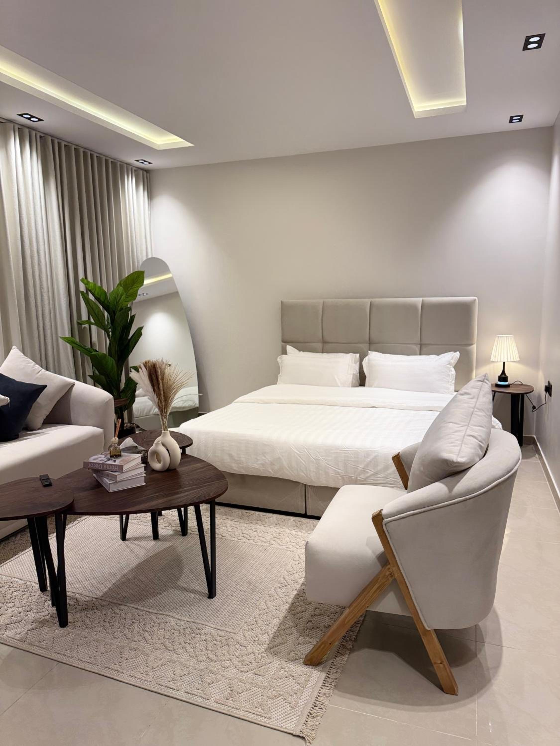 74Stay Elegant&self entry studio
