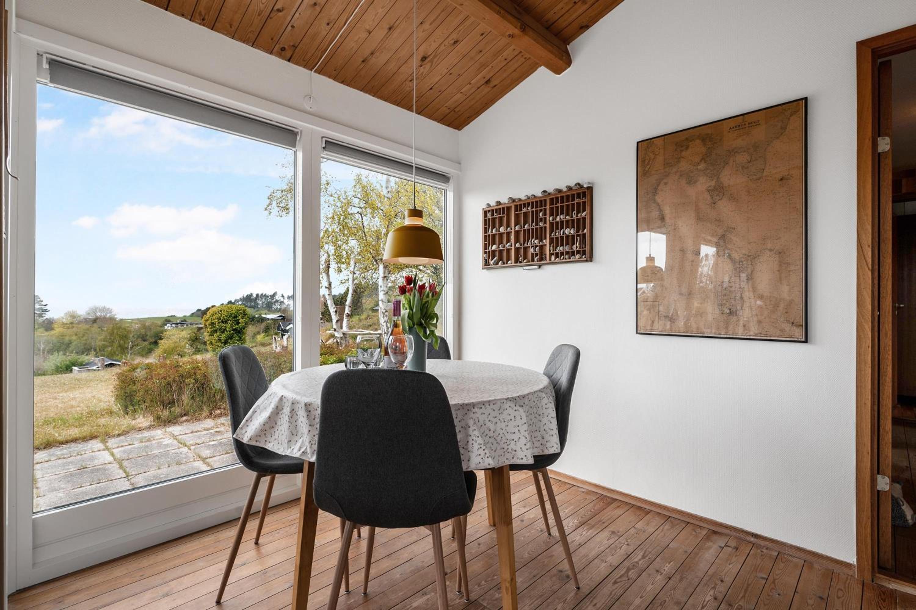 Älteres, Modernisiertes Und Sehr Gemütliches Ferienhaus