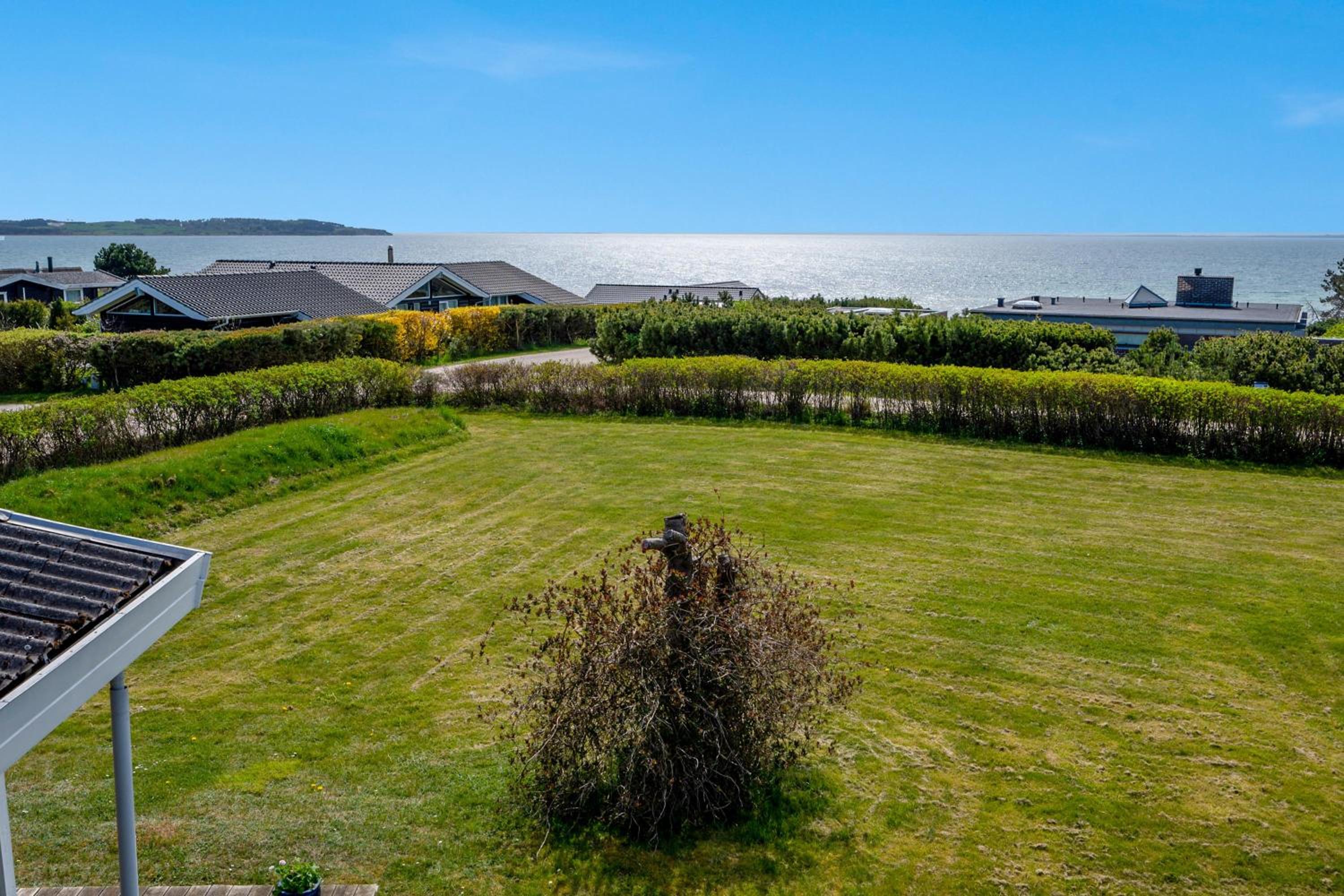 Well-Maintained Holiday Home With Panoramic Views Of Begtrup Bay