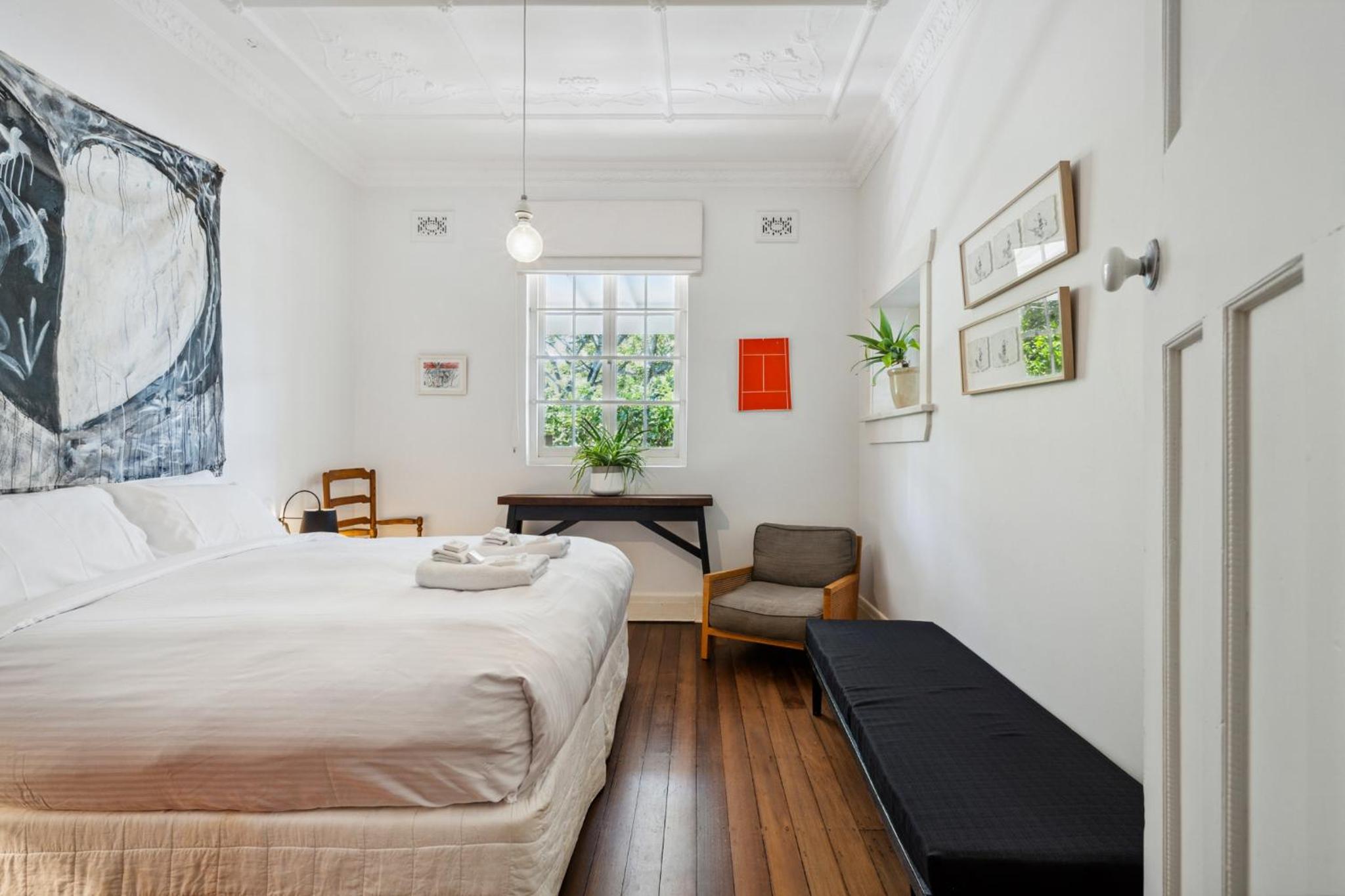 Garden Retreat 5-BDR House near Centennial Park