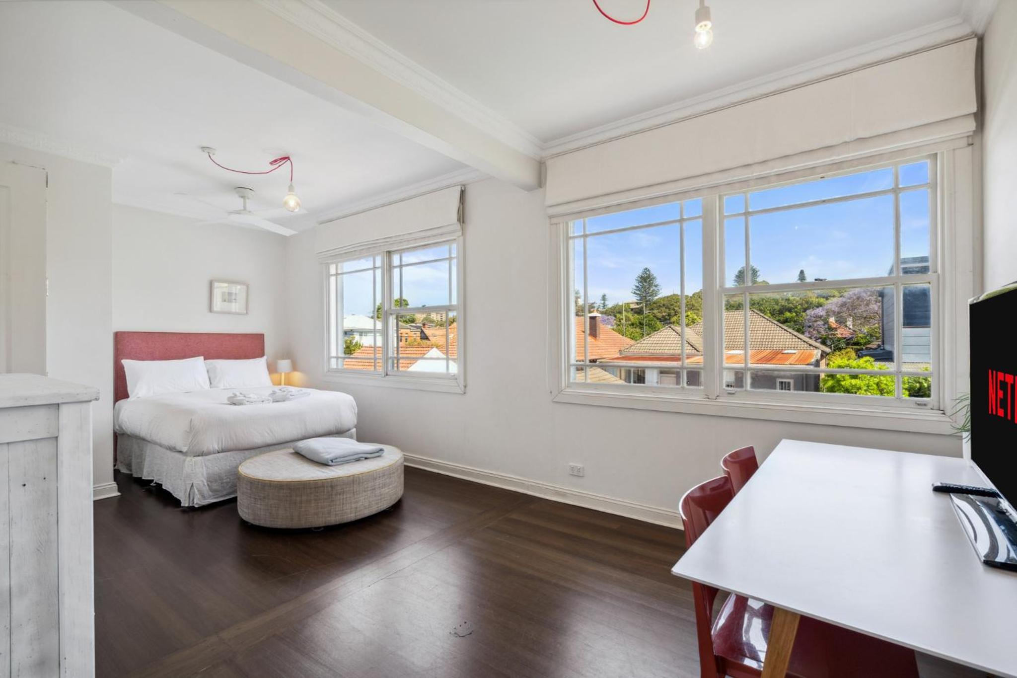 Garden Retreat 5-BDR House near Centennial Park