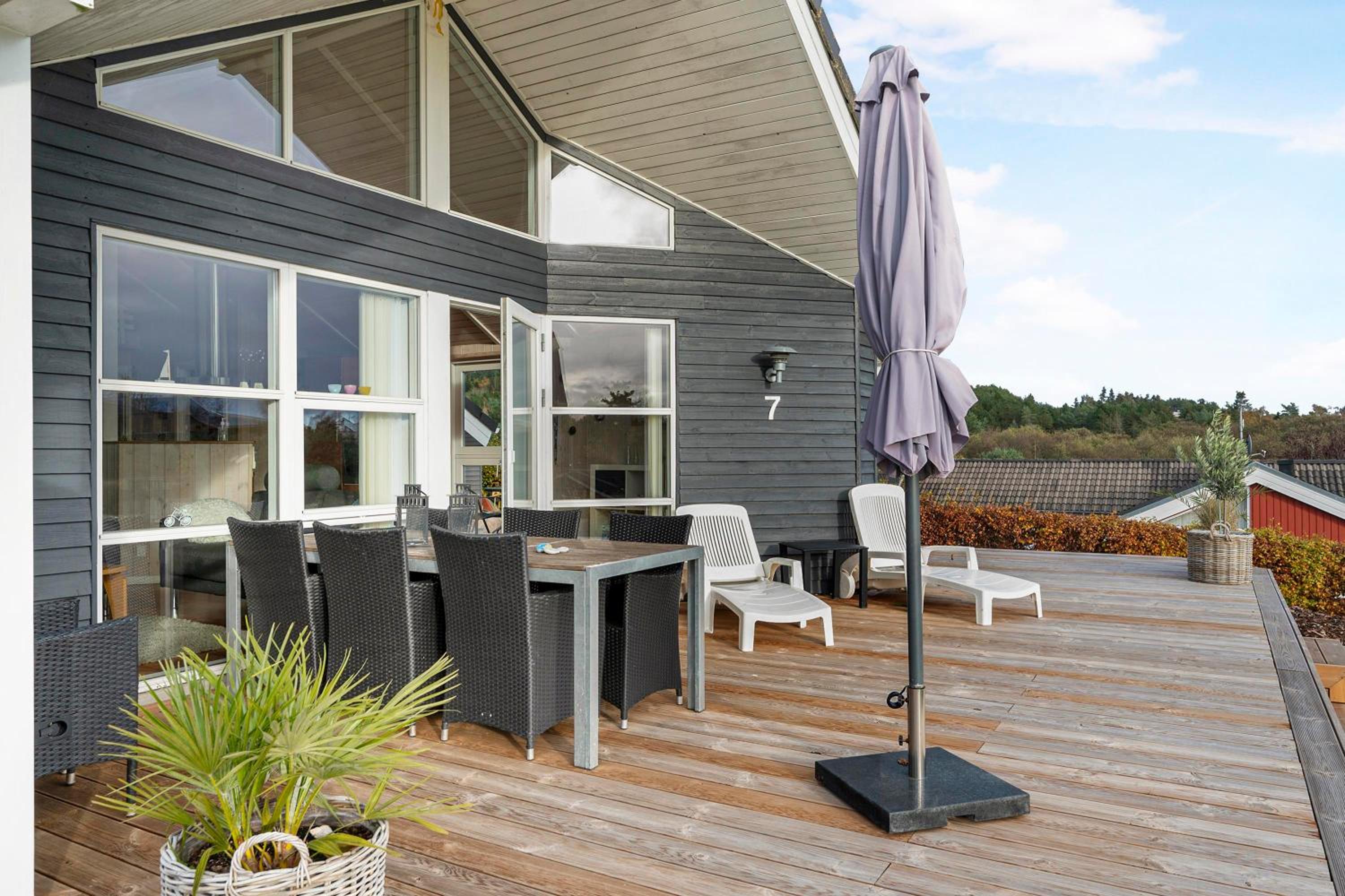 Nice Home In Ebeltoft With 2 Bedrooms And Internet view 3