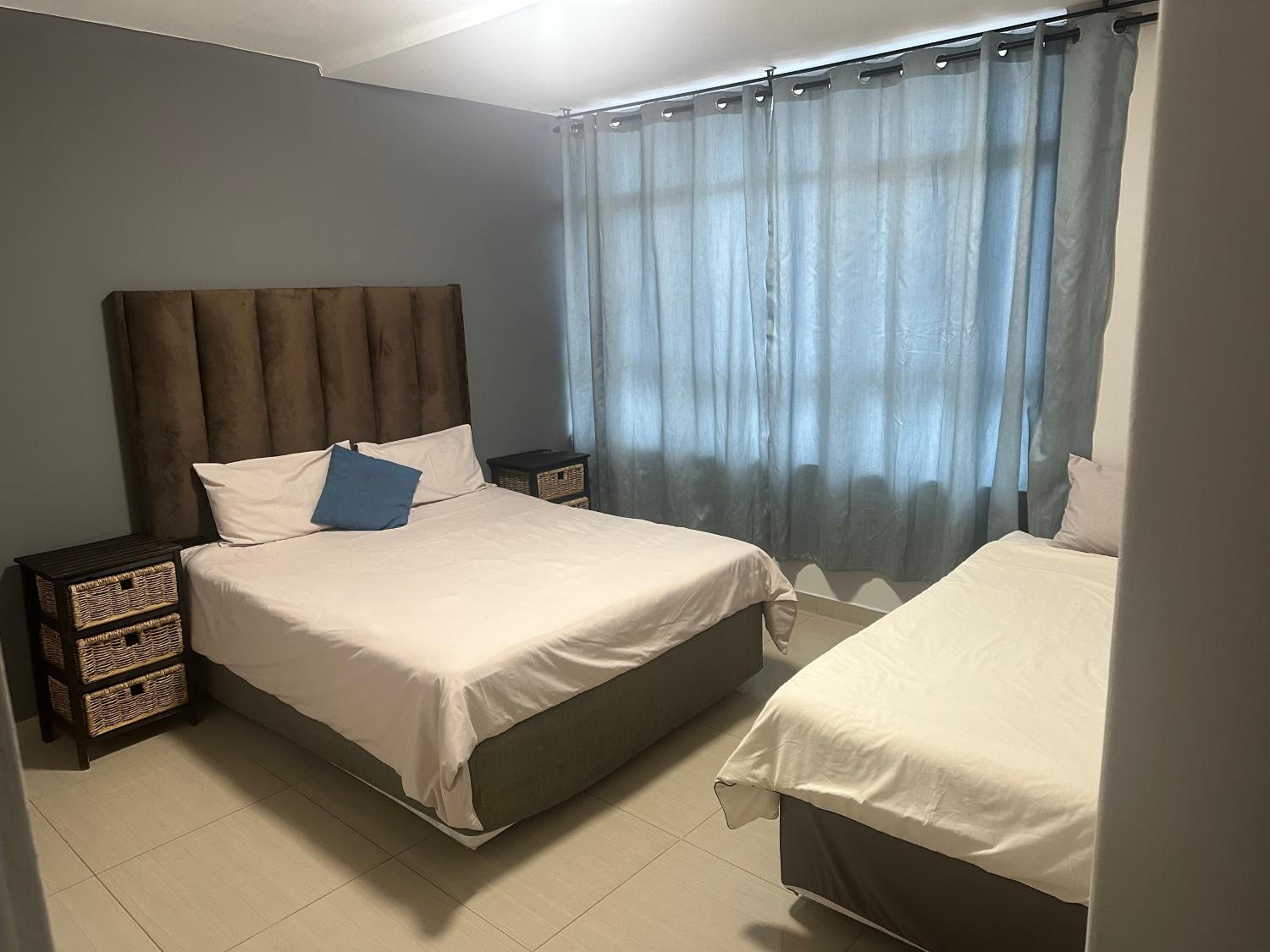 Bongz accomodation@ tenbury view 4