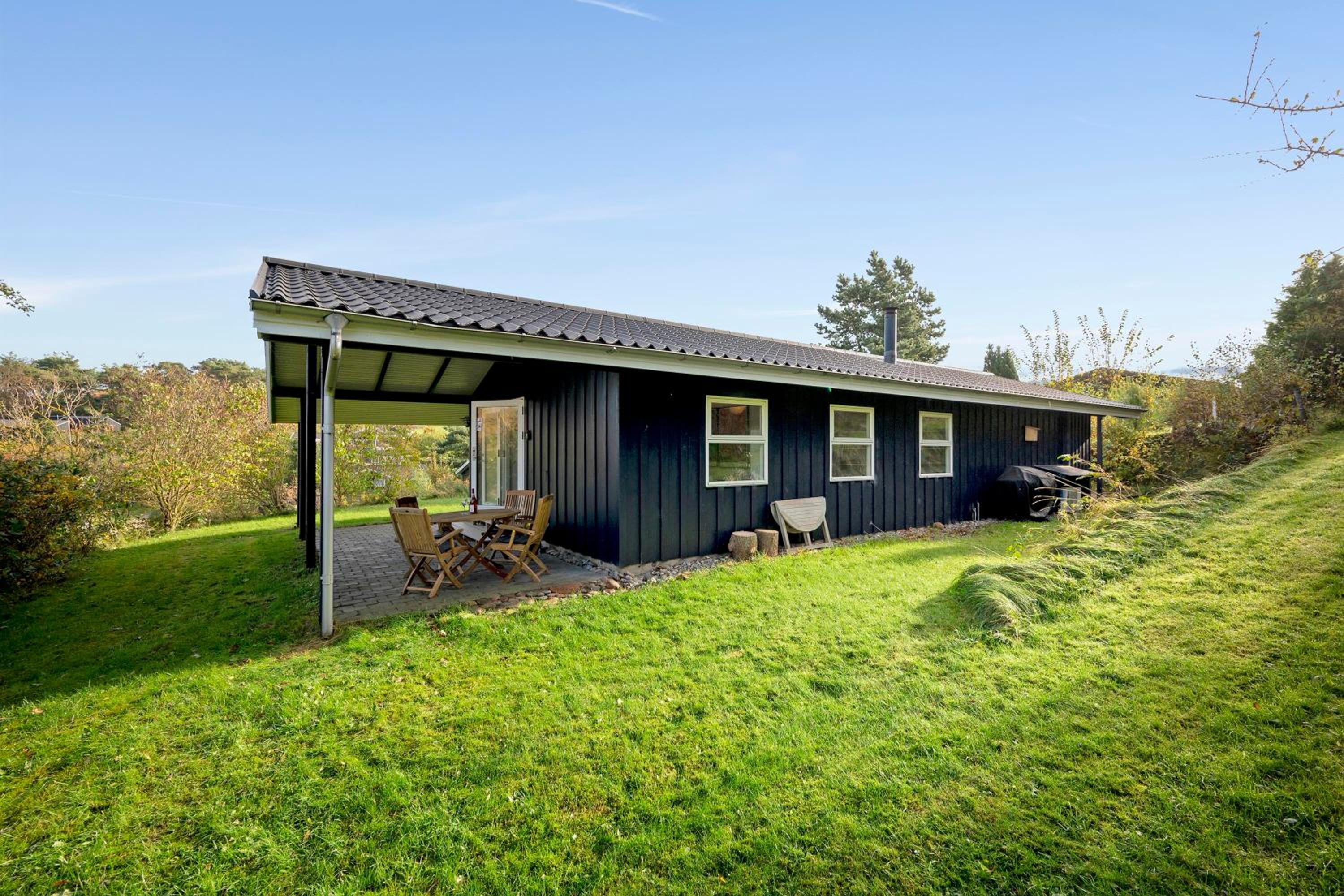 Flot Og Velholdt Sommerhus På Helgenæs