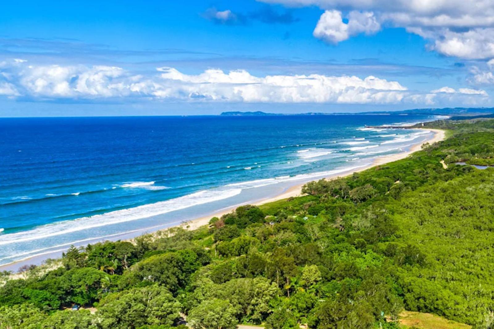 Caba Coastal - Quick walk to beach
