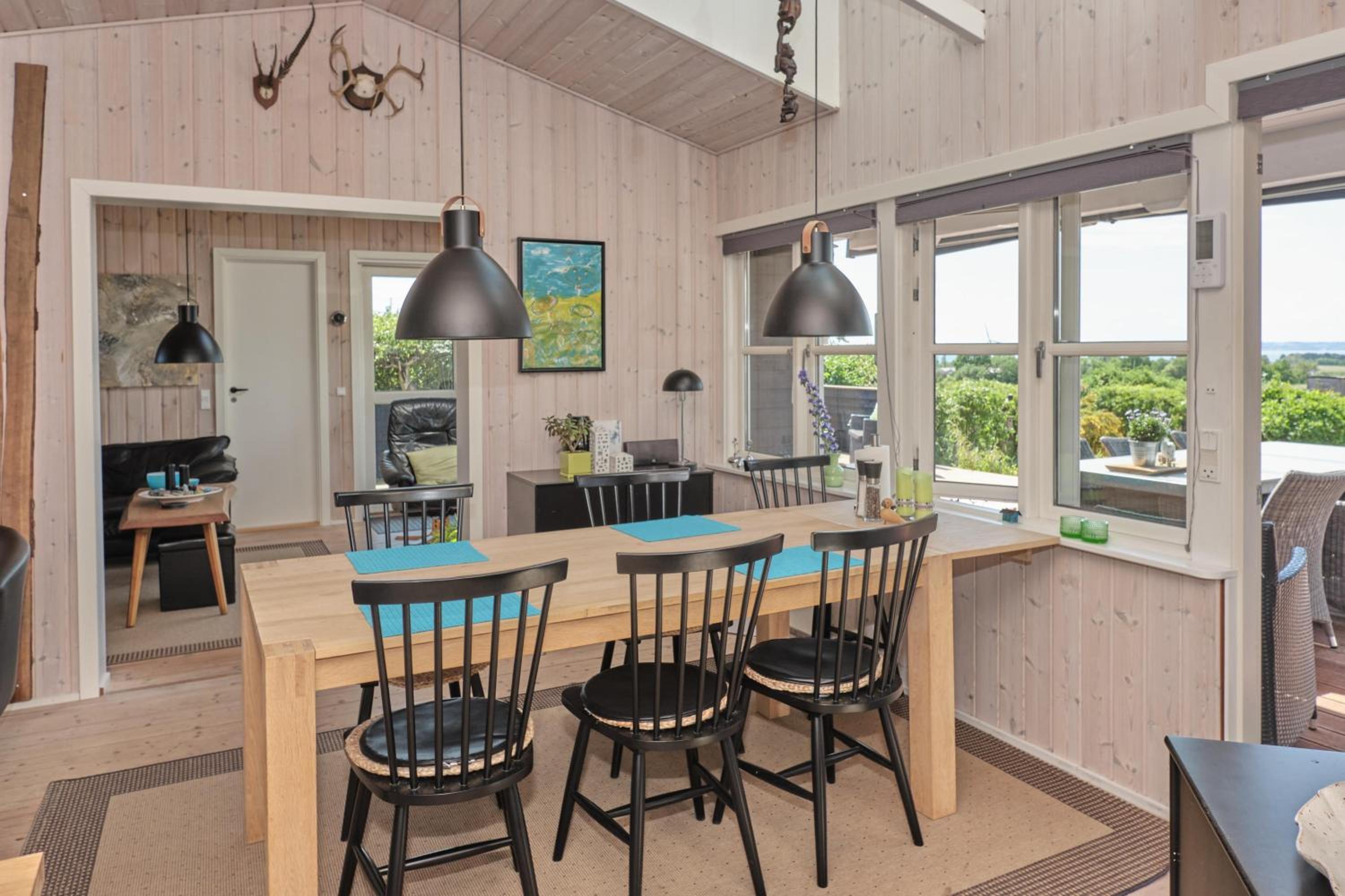 Nice Home In Ebeltoft With 5 Bedrooms And Internet view 4