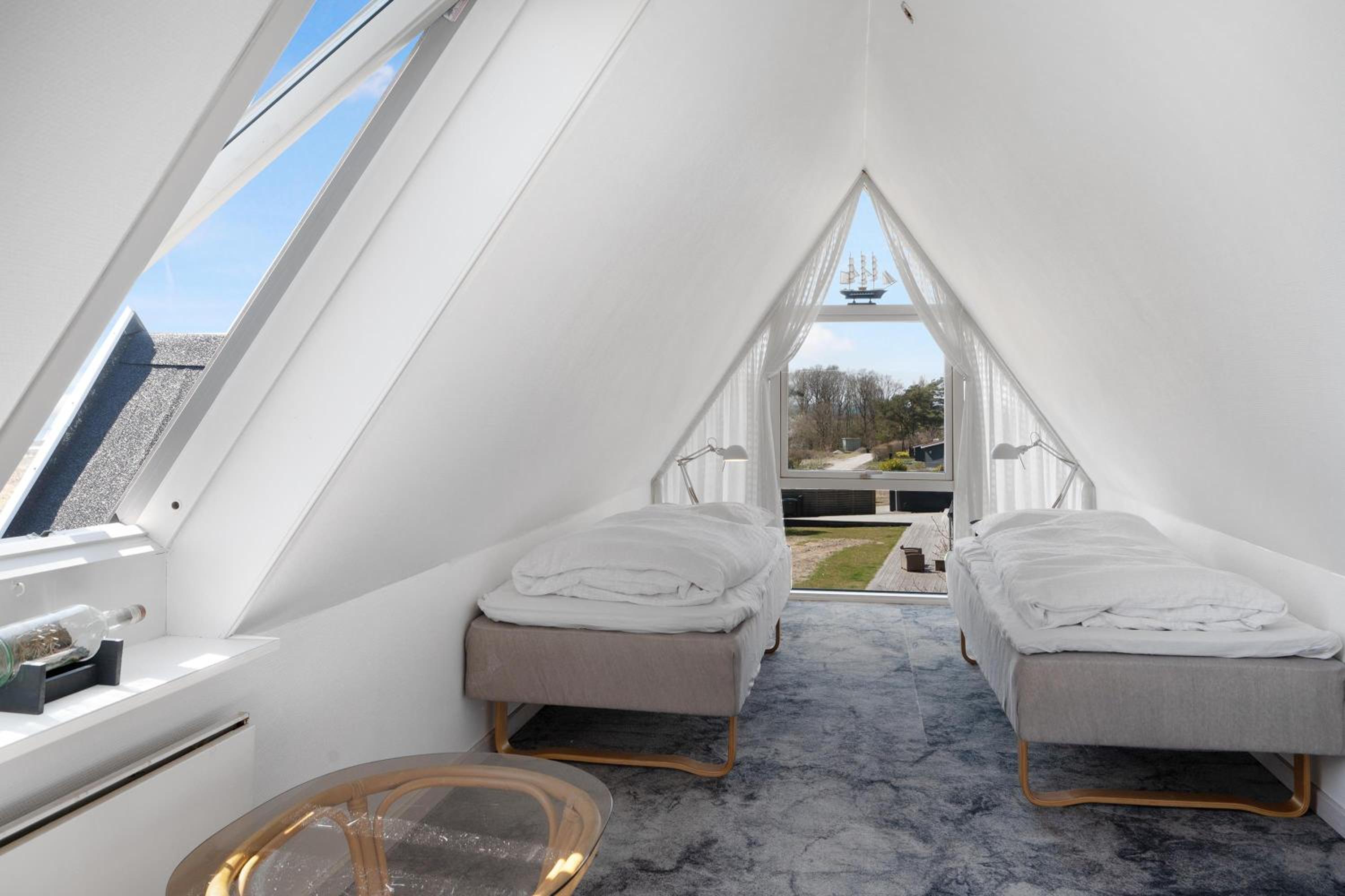 Rent A Charming And Well-Maintained Holiday Home With A Beautiful Sea View In Ebeltoft