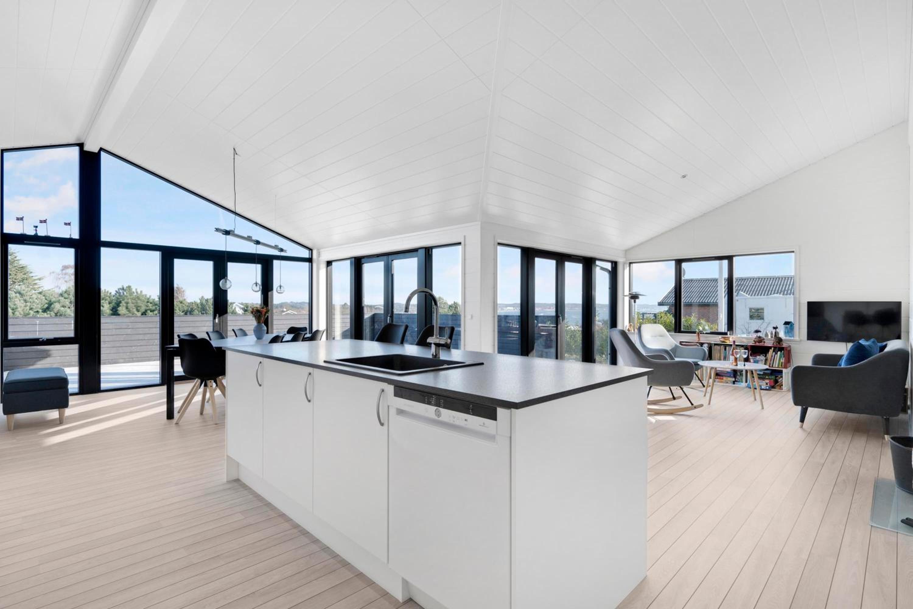 Beautiful Holiday Home With Panoramic Views Enjoy Stunning Nature