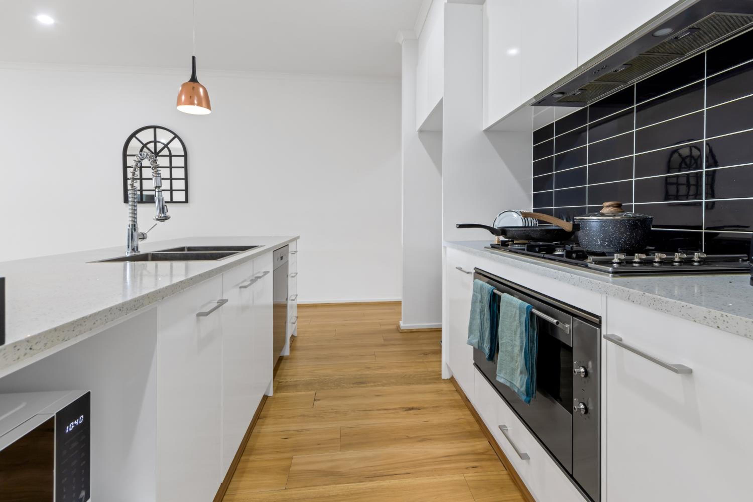 Entire 2 storey home in Tranmere
