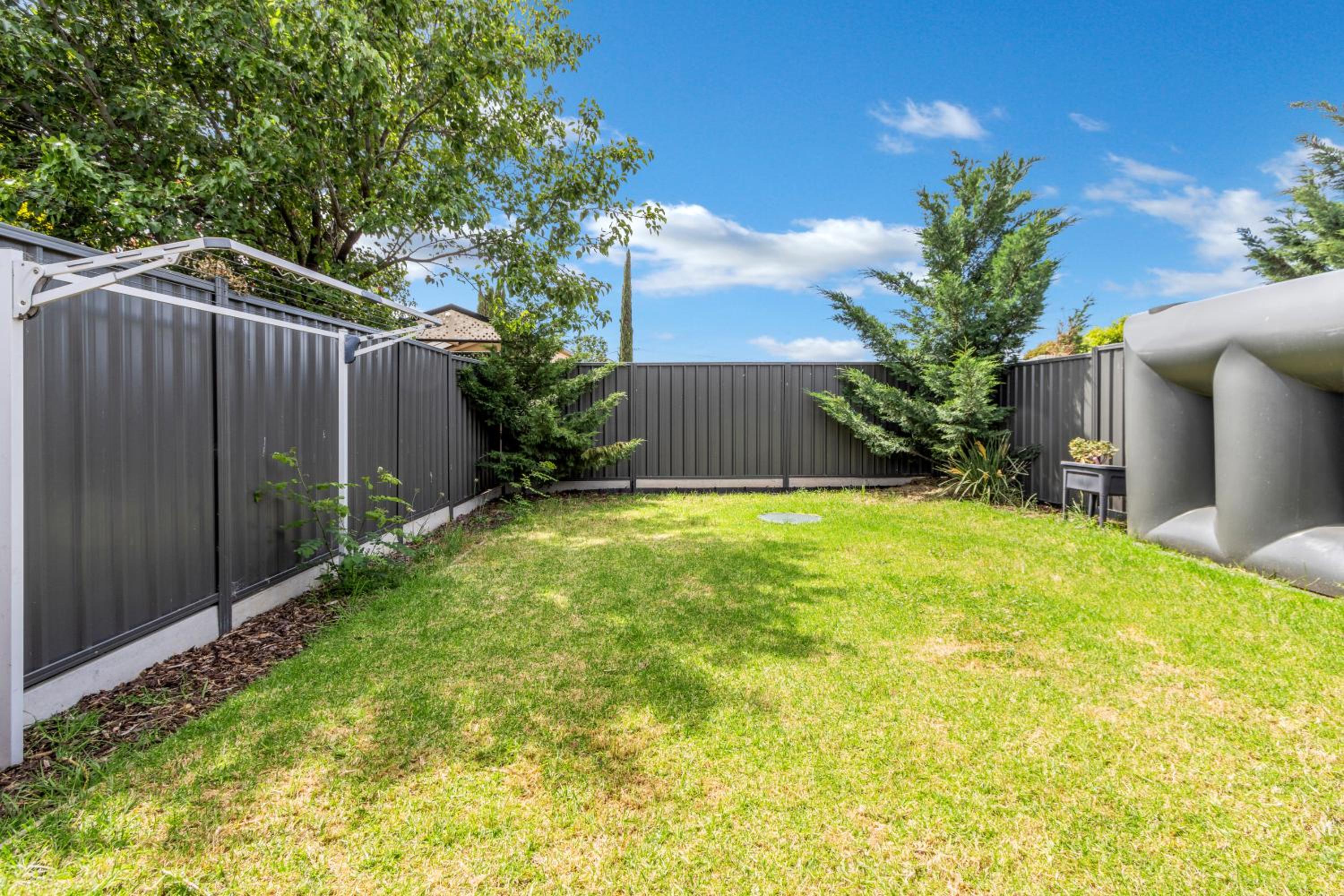 Entire 2 storey home in Tranmere