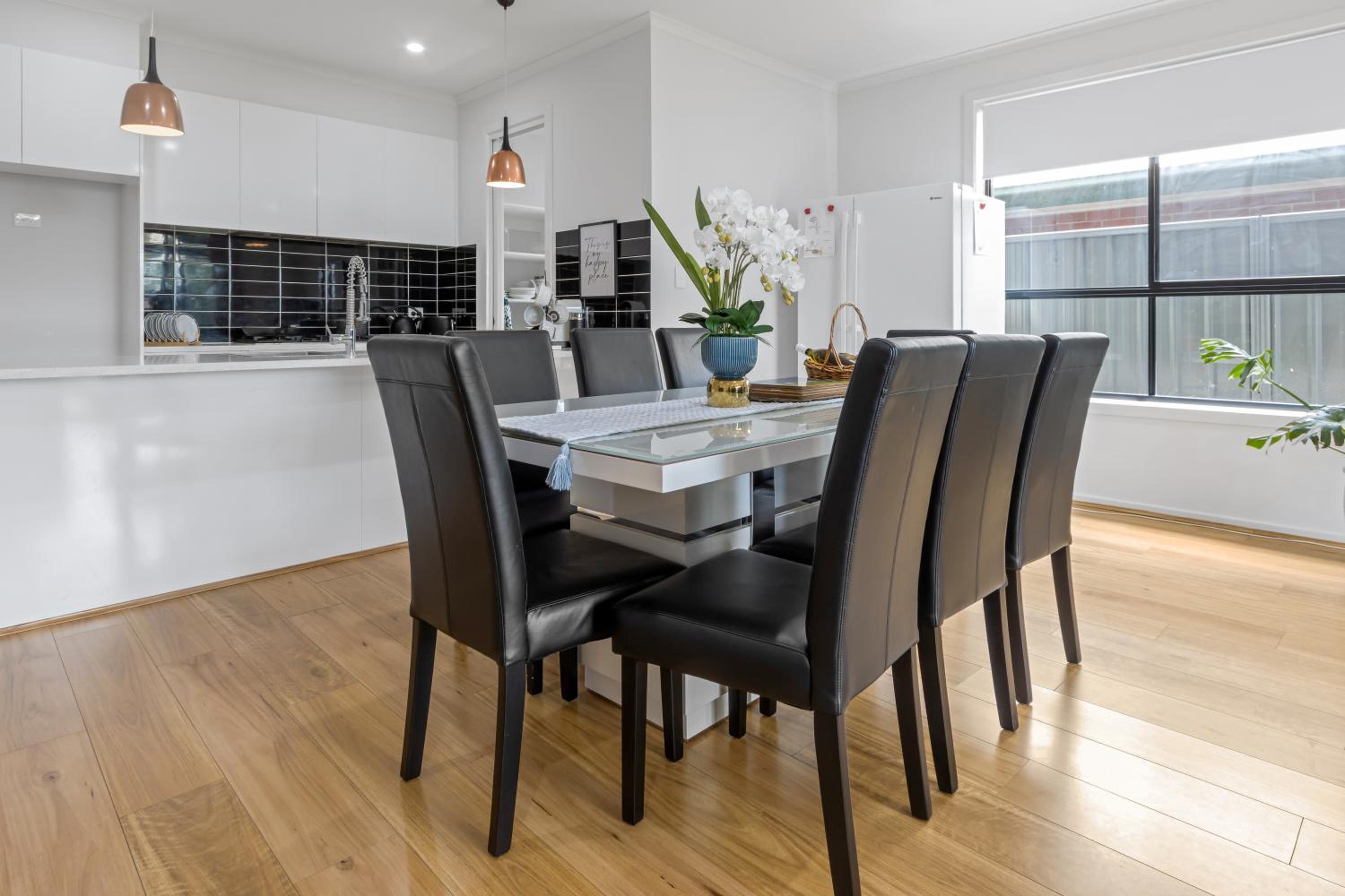 Entire 2 storey home in Tranmere