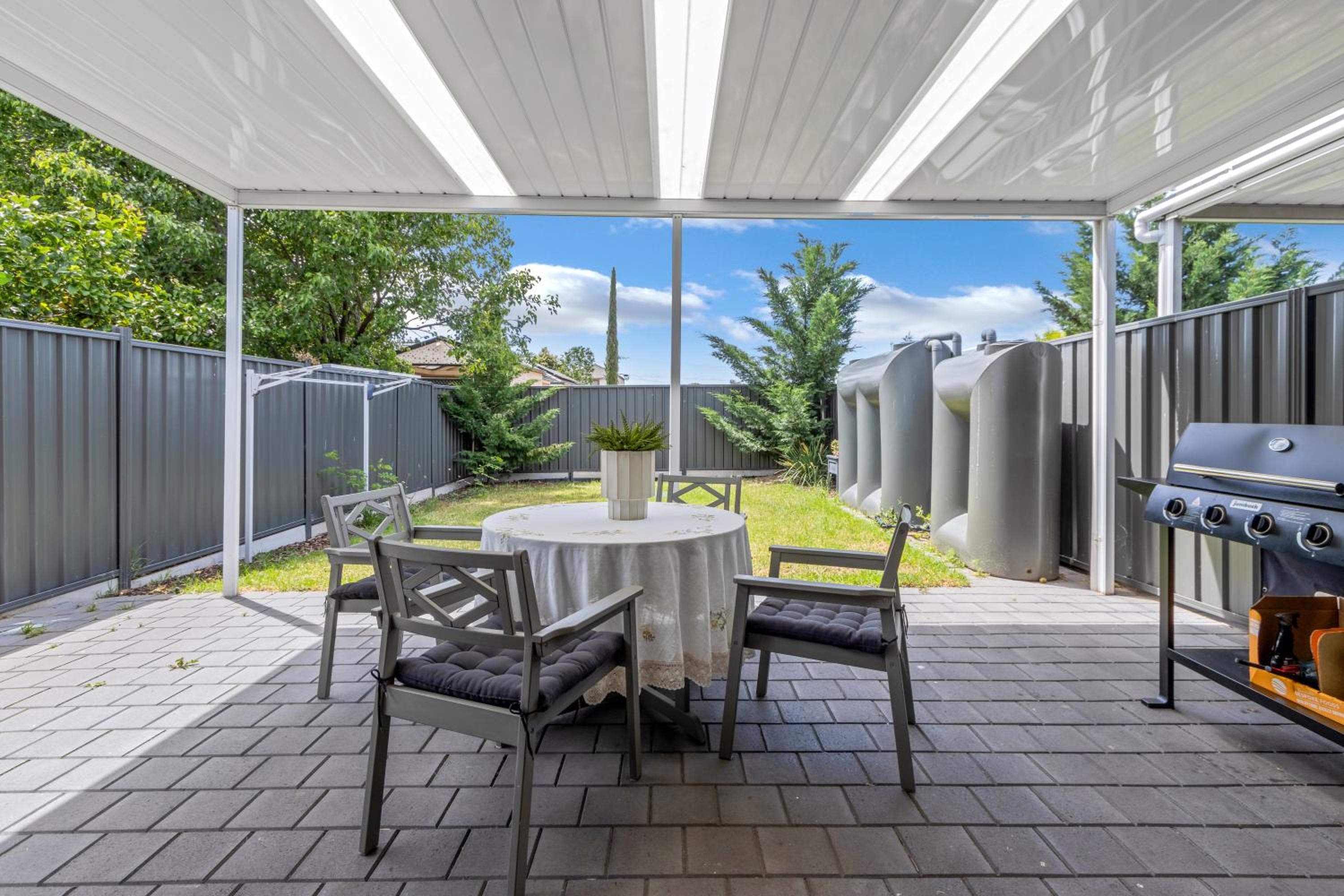 Entire 2 storey home in Tranmere