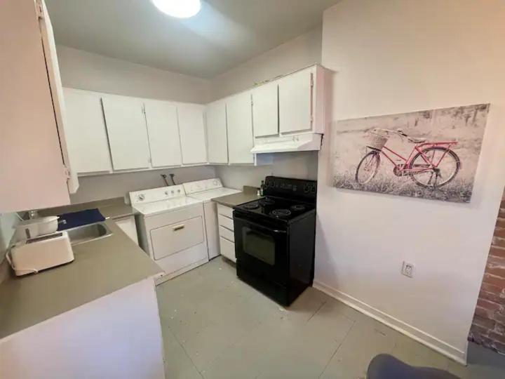Full Kitchen 300 week Room B