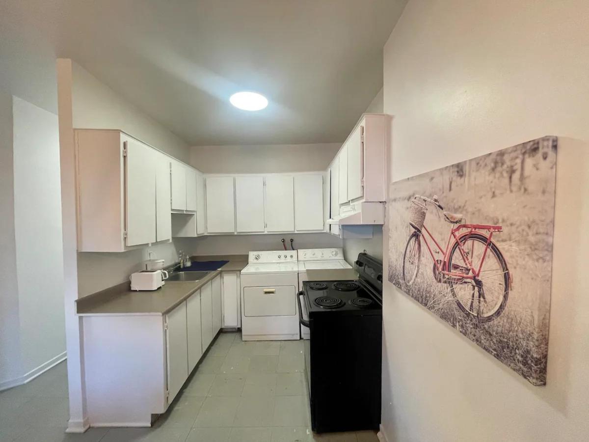 Full Kitchen 300 week Room B