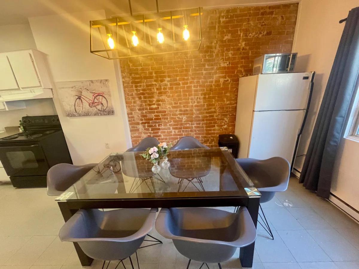 Full Kitchen 300 week Room B